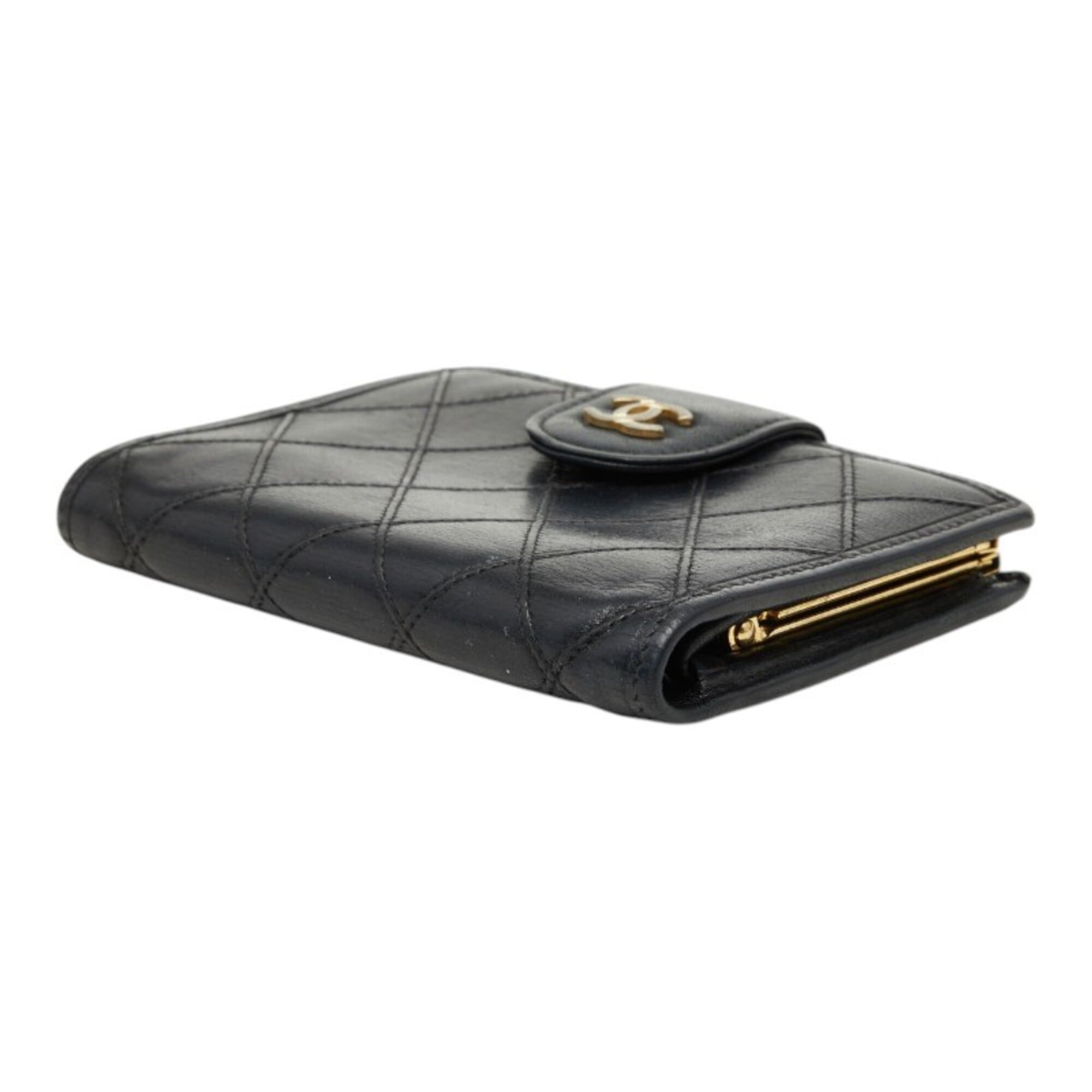Chanel Black Leather Wallet (Bi-Fold) (Pre-Owned)