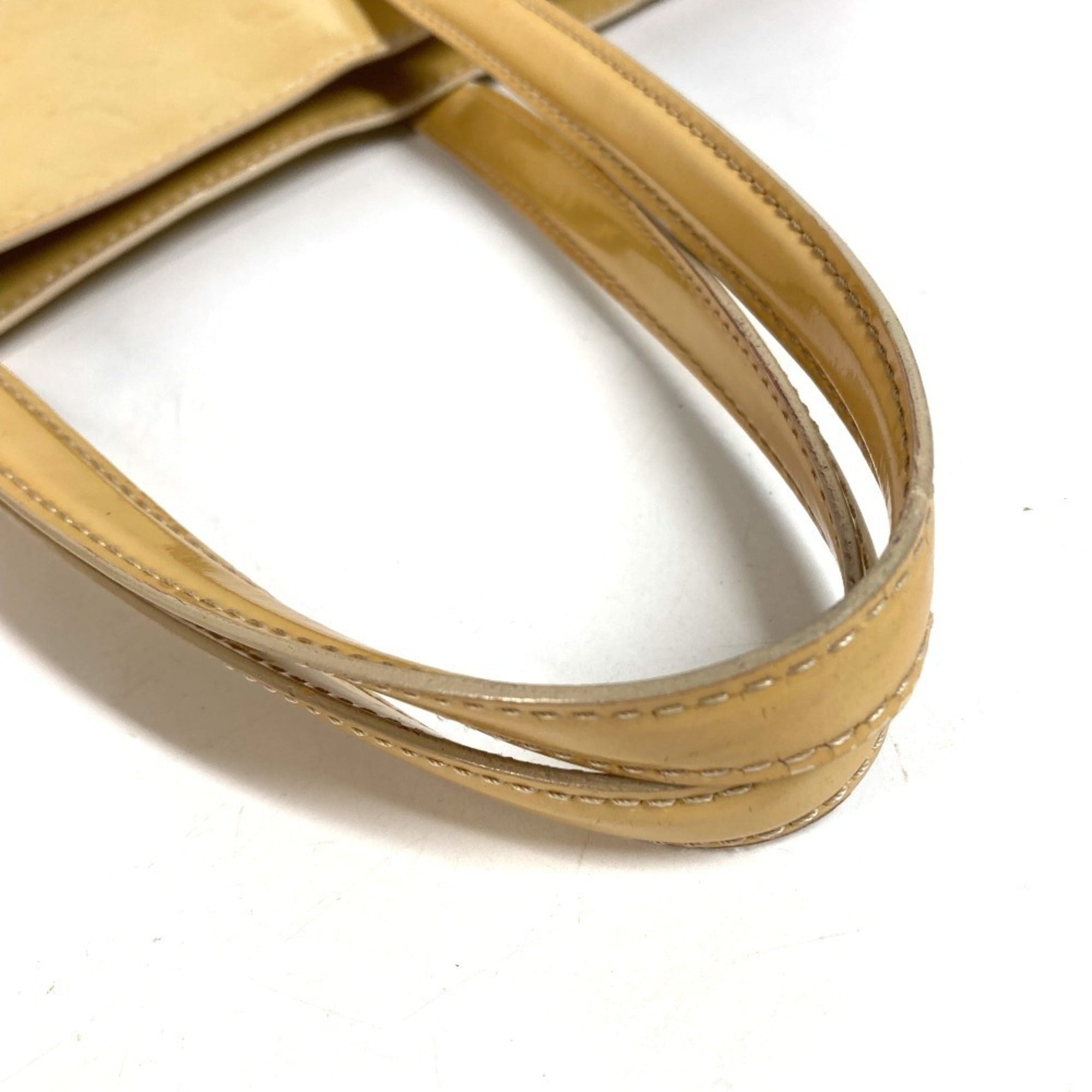 Louis Vuitton Beige Blanc Corail Monogram Vernis Handbag Shoulder Bag Tote Bag (Pre-Owned)