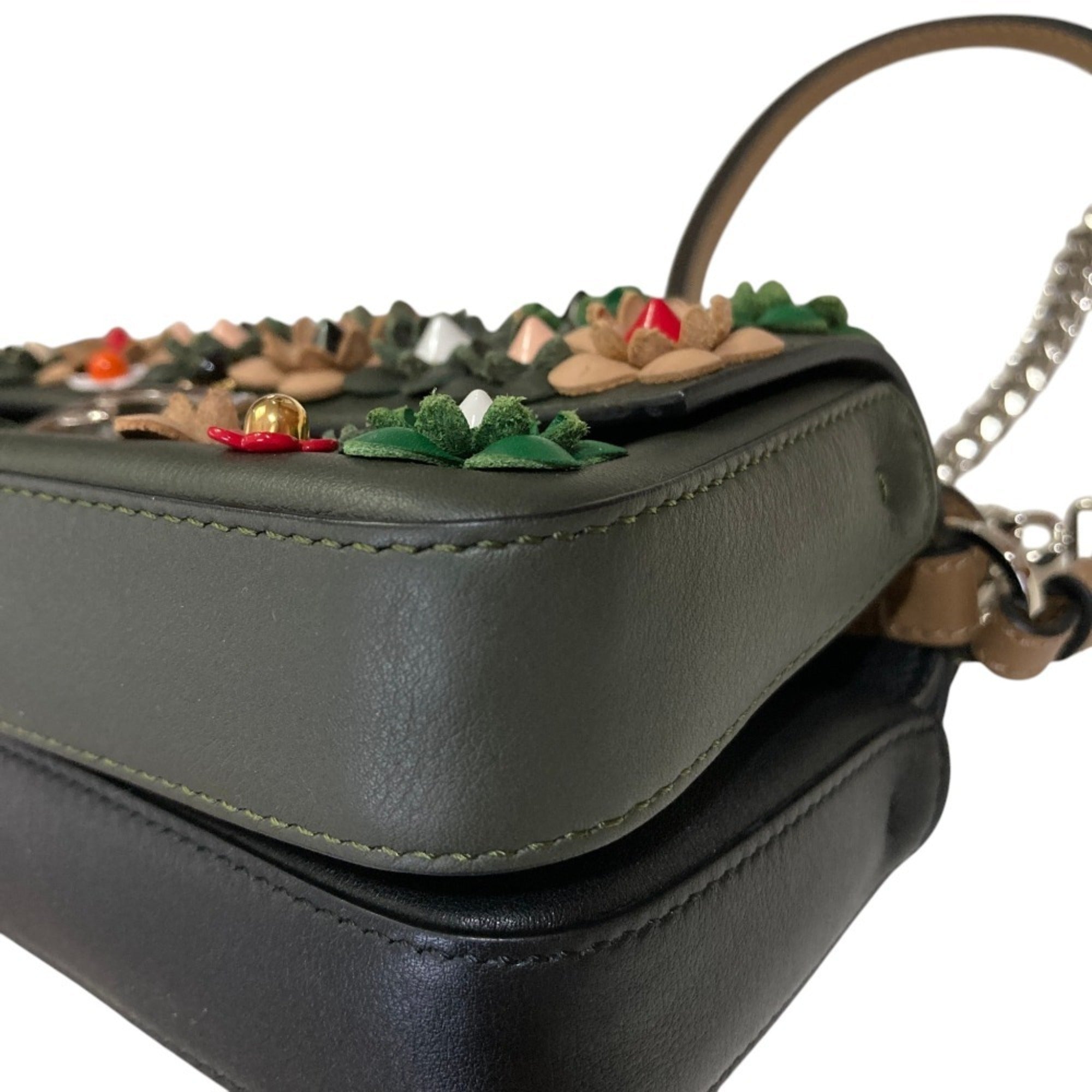 Fendi Khaki Shoulder Bag (Pre-Owned)