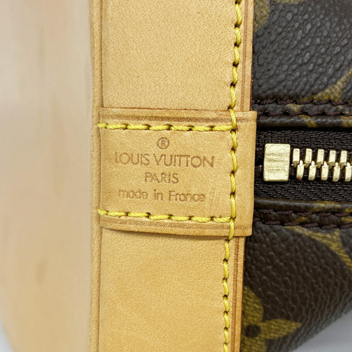Louis Vuitton Brown Handbag (Pre-Owned)