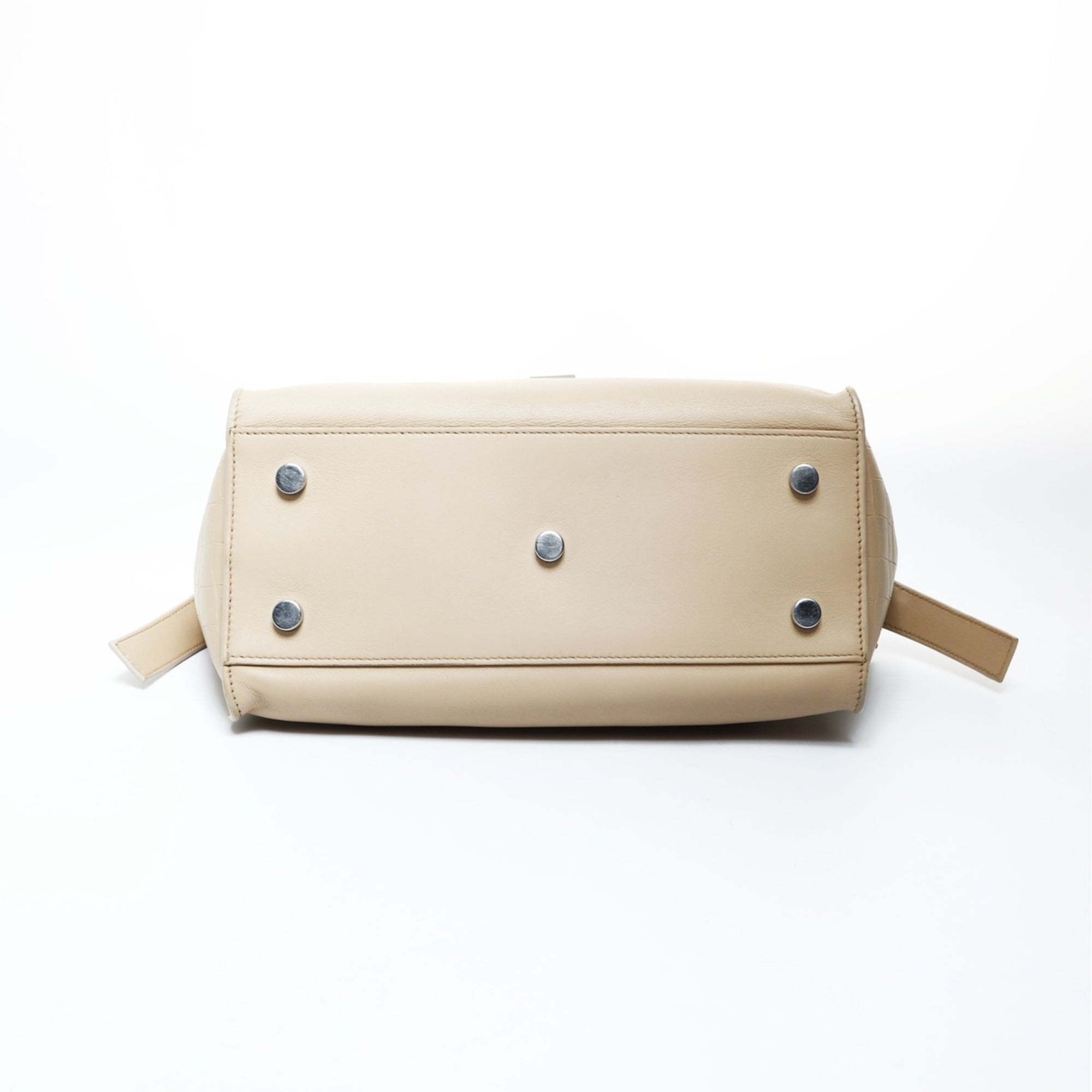 Yves Saint Laurent Beige Handbag (Pre-Owned)