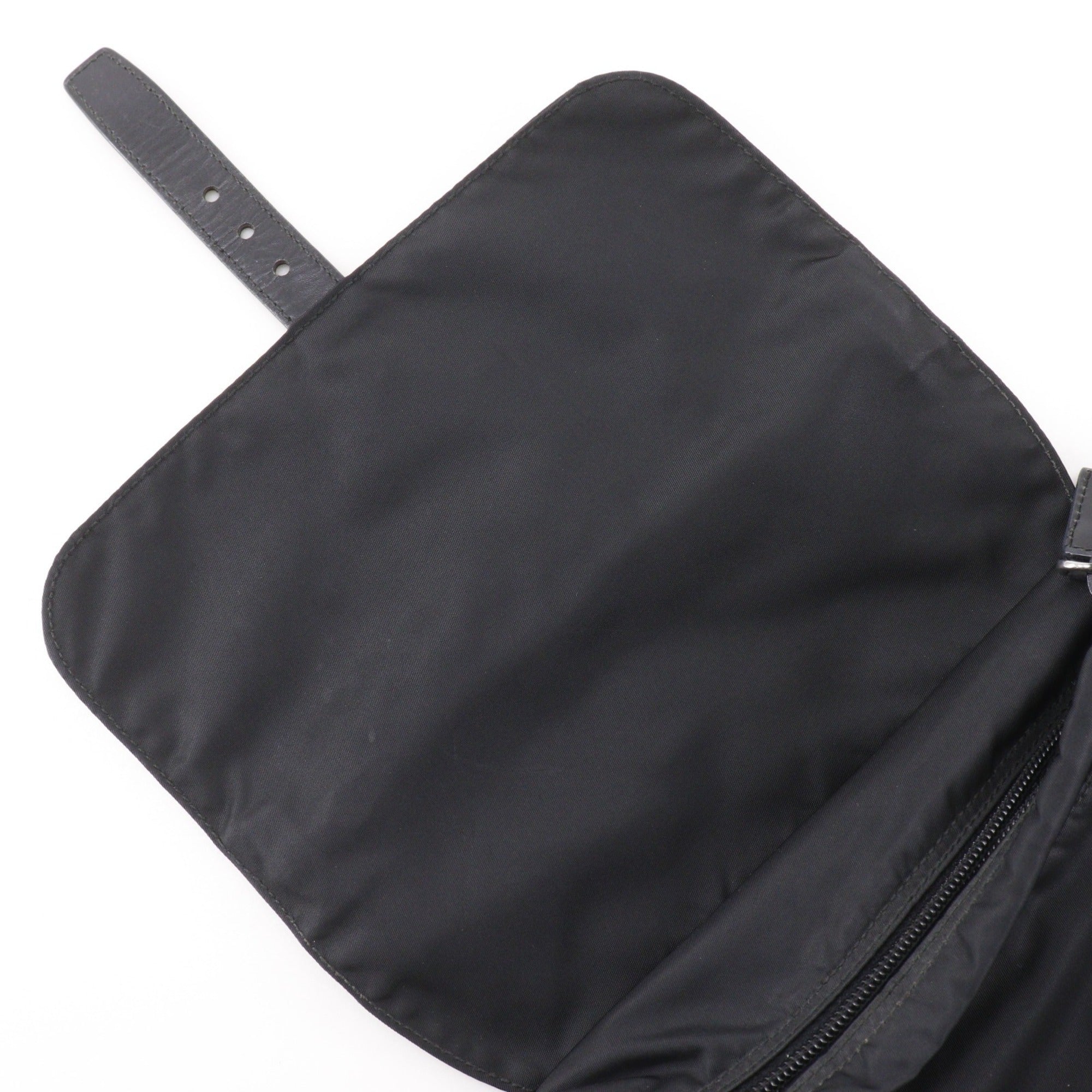 Prada Black Nylon Shoulder Bag (Pre-Owned)