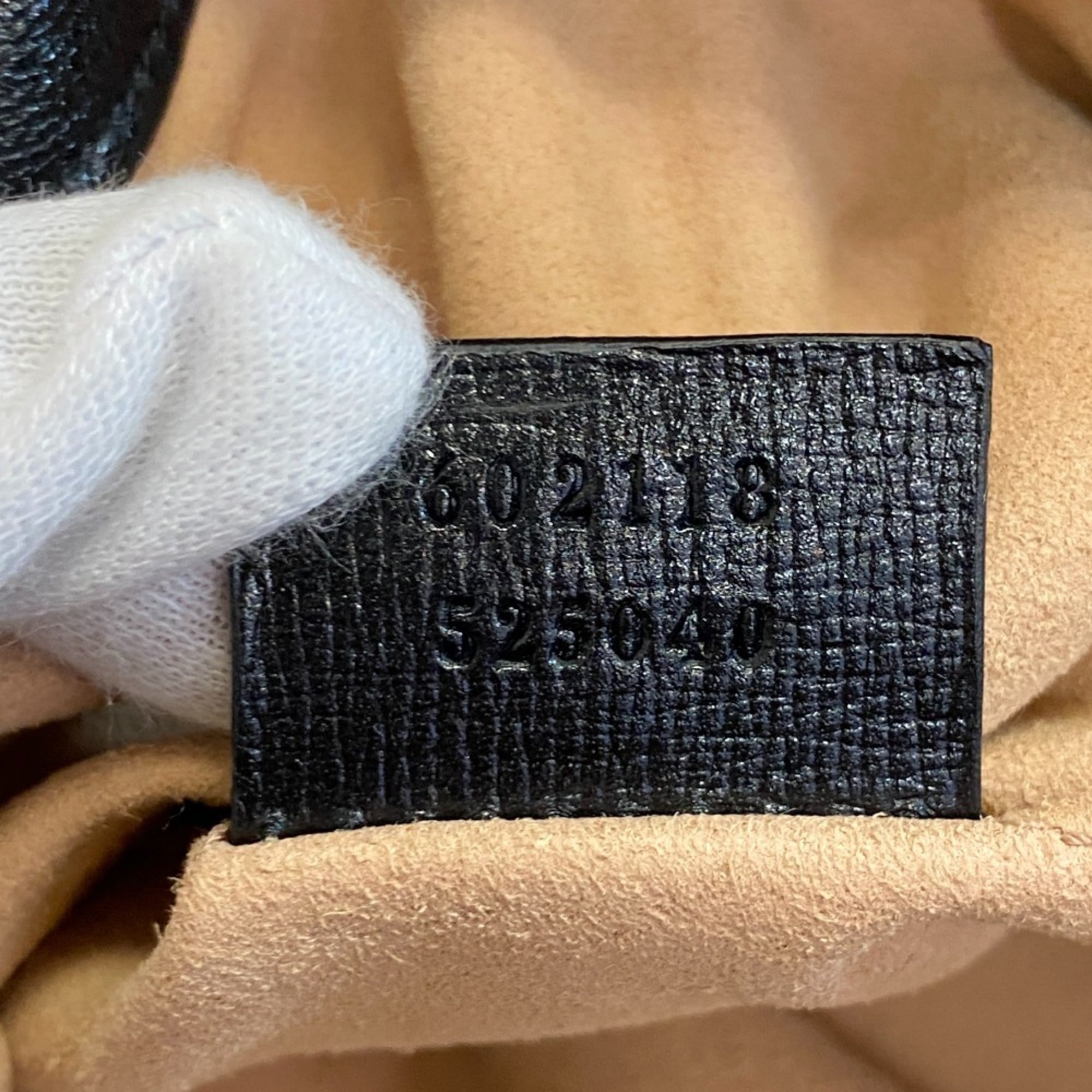 Gucci Black Leather Shoulder Bag (Pre-Owned)