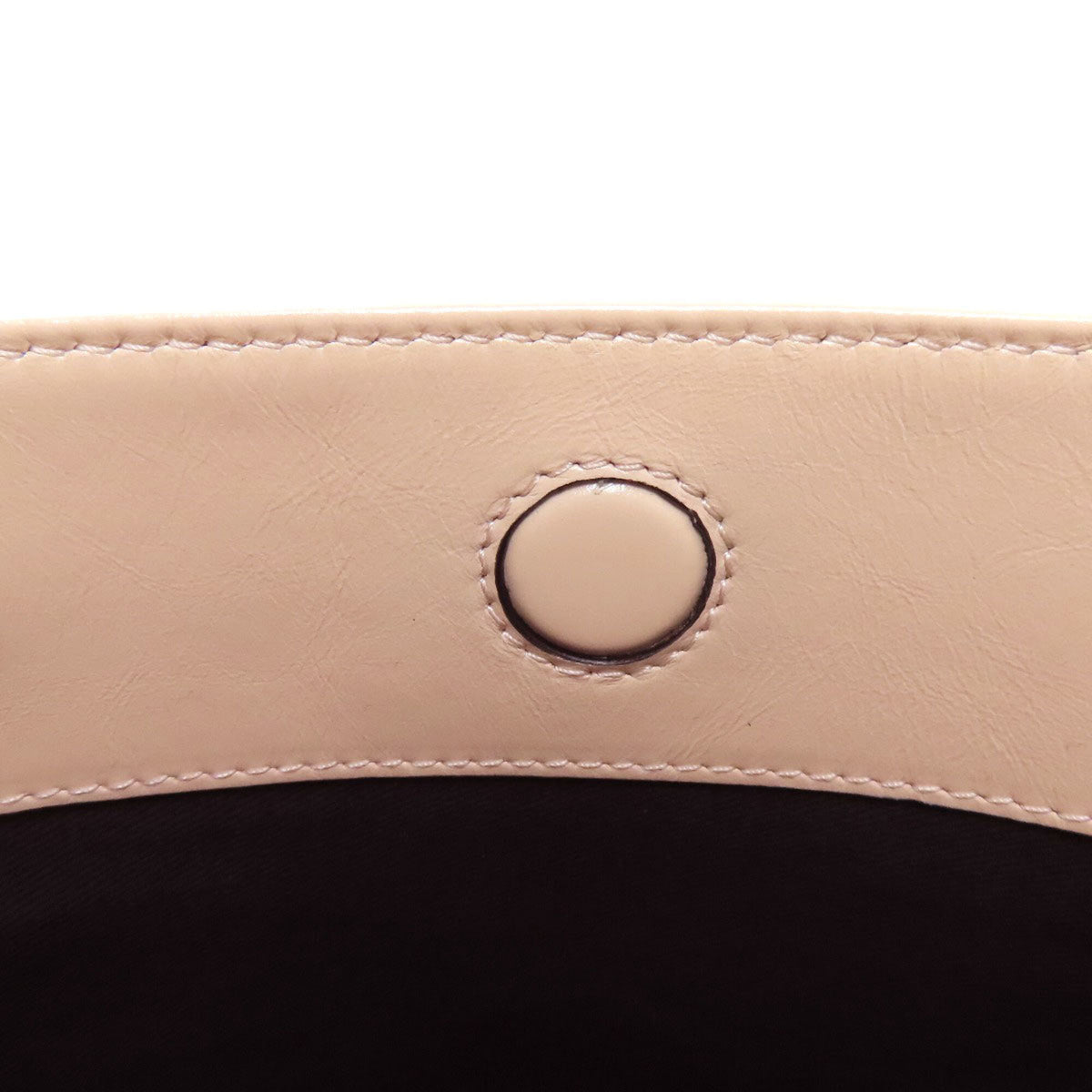 Versace Pink Leather Shoulder Bag (Pre-Owned)