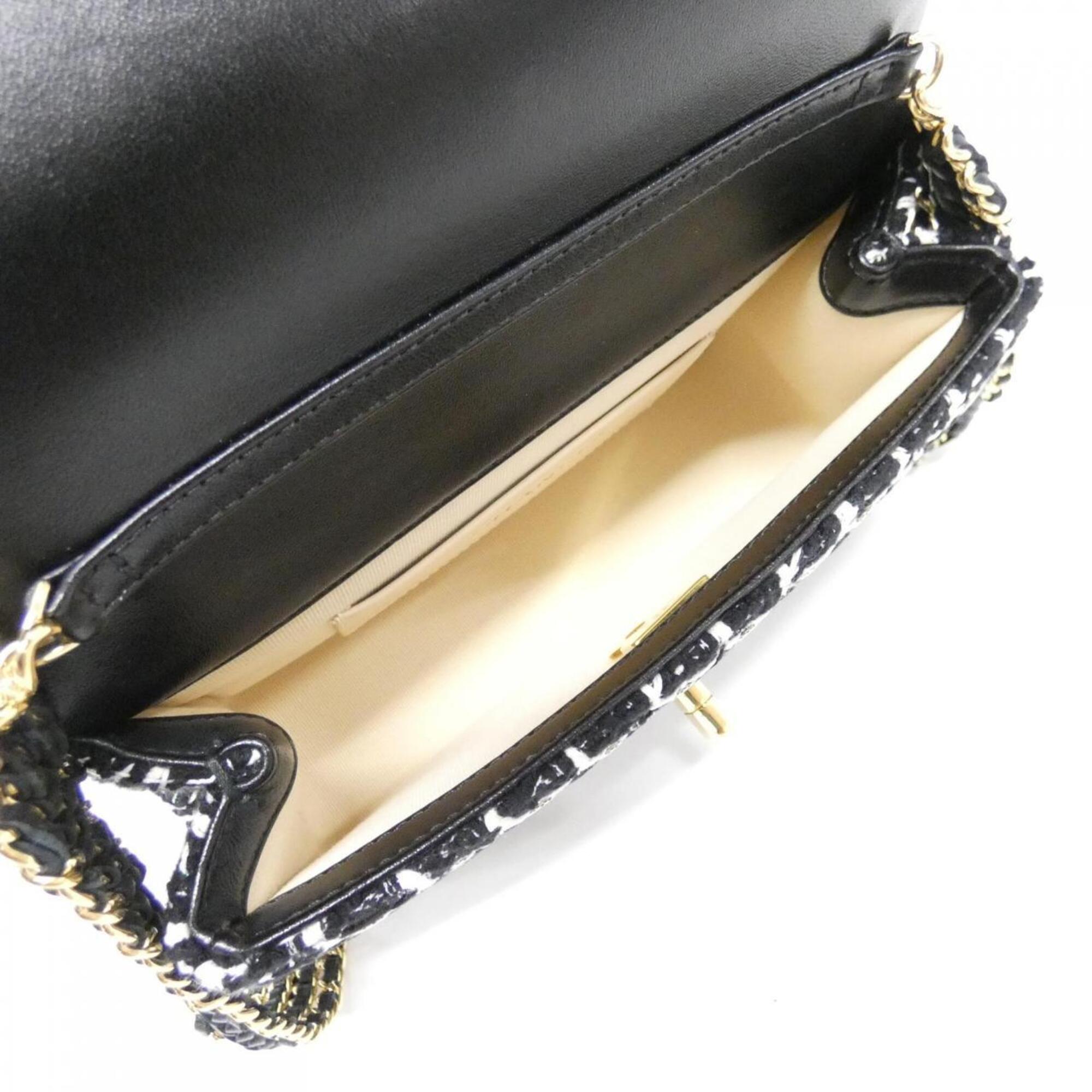 Chanel Black White Tweed Leather Shoulder Bag (Pre-Owned)