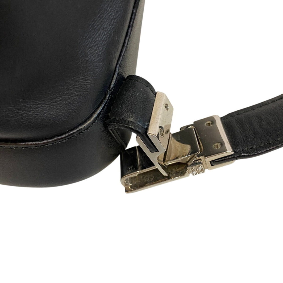 Loewe Black Leather Handbag Pouch (Pre-Owned)