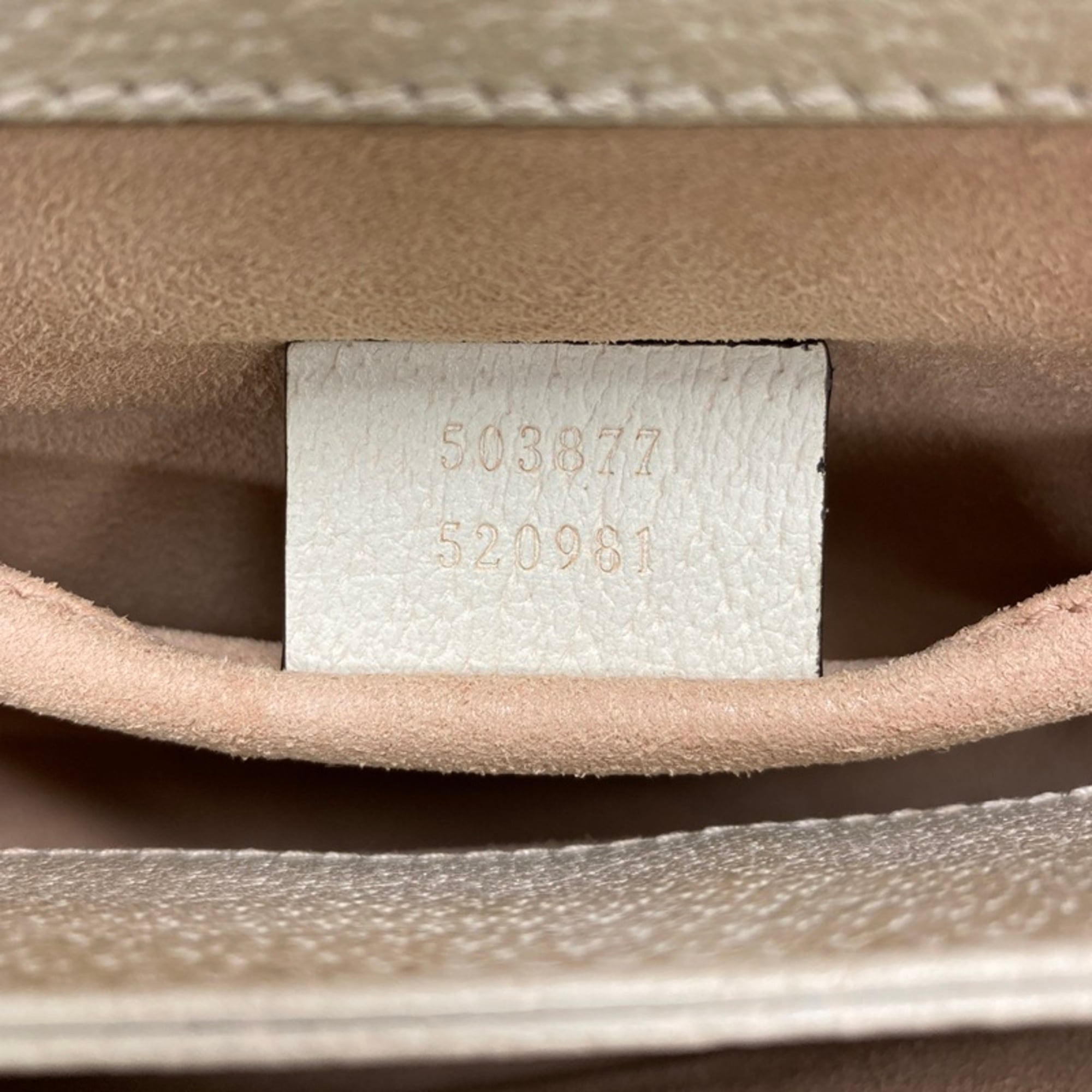 Gucci Ivory Leather Shoulder Bag (Pre-Owned)