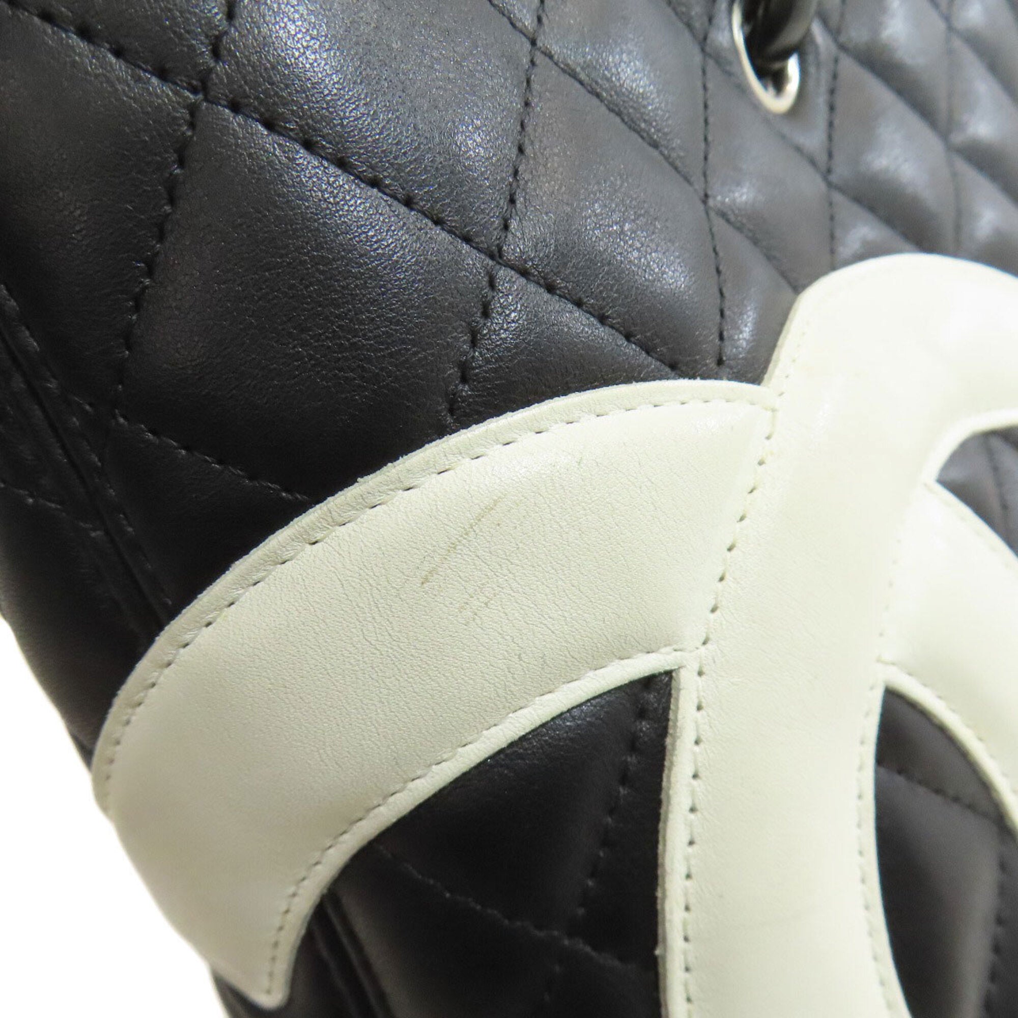 Chanel Black Tote Bag (Pre-Owned)