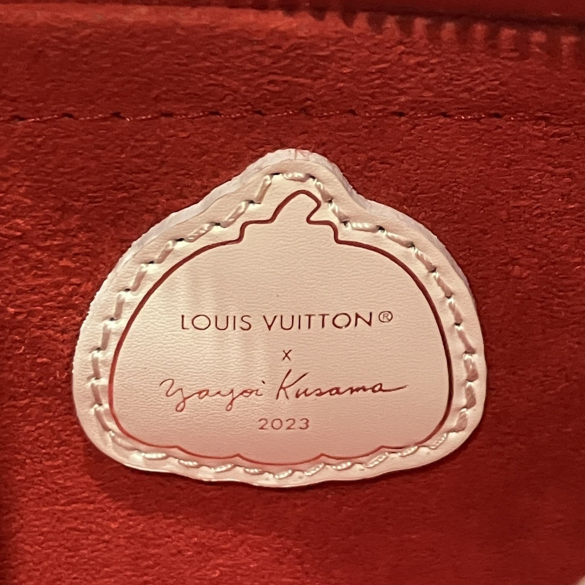 Louis Vuitton Yayoi Kusama Blanc Rouge Leather Shoulder Bag (Pre-Owned)