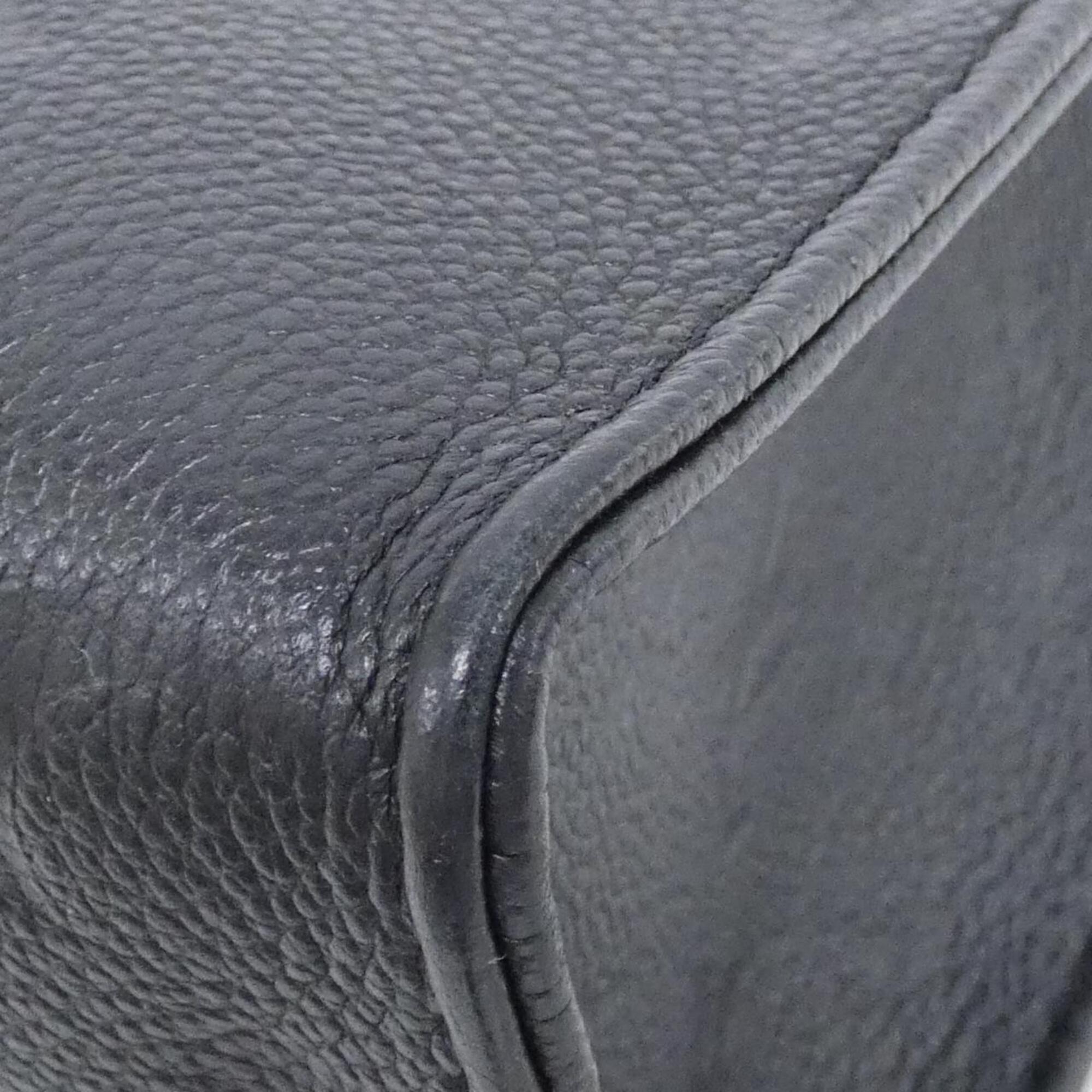 Louis Vuitton Black Leather Handbag (Pre-Owned)