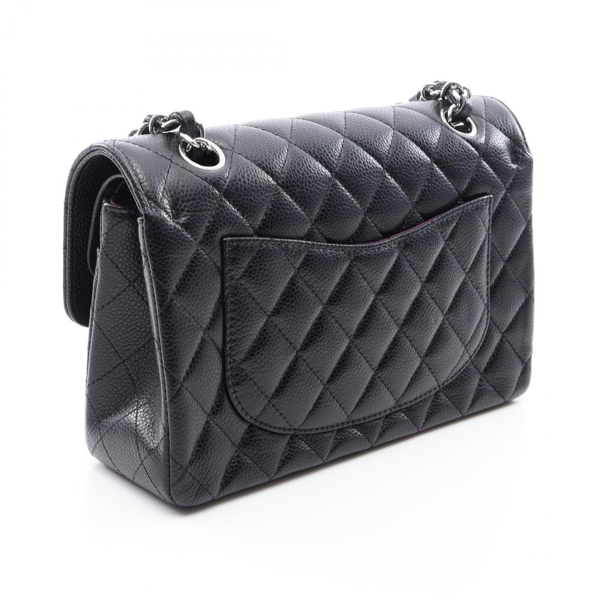 Chanel Black Grained Calfskin Handbag Shoulder Bag (Pre-Owned)
