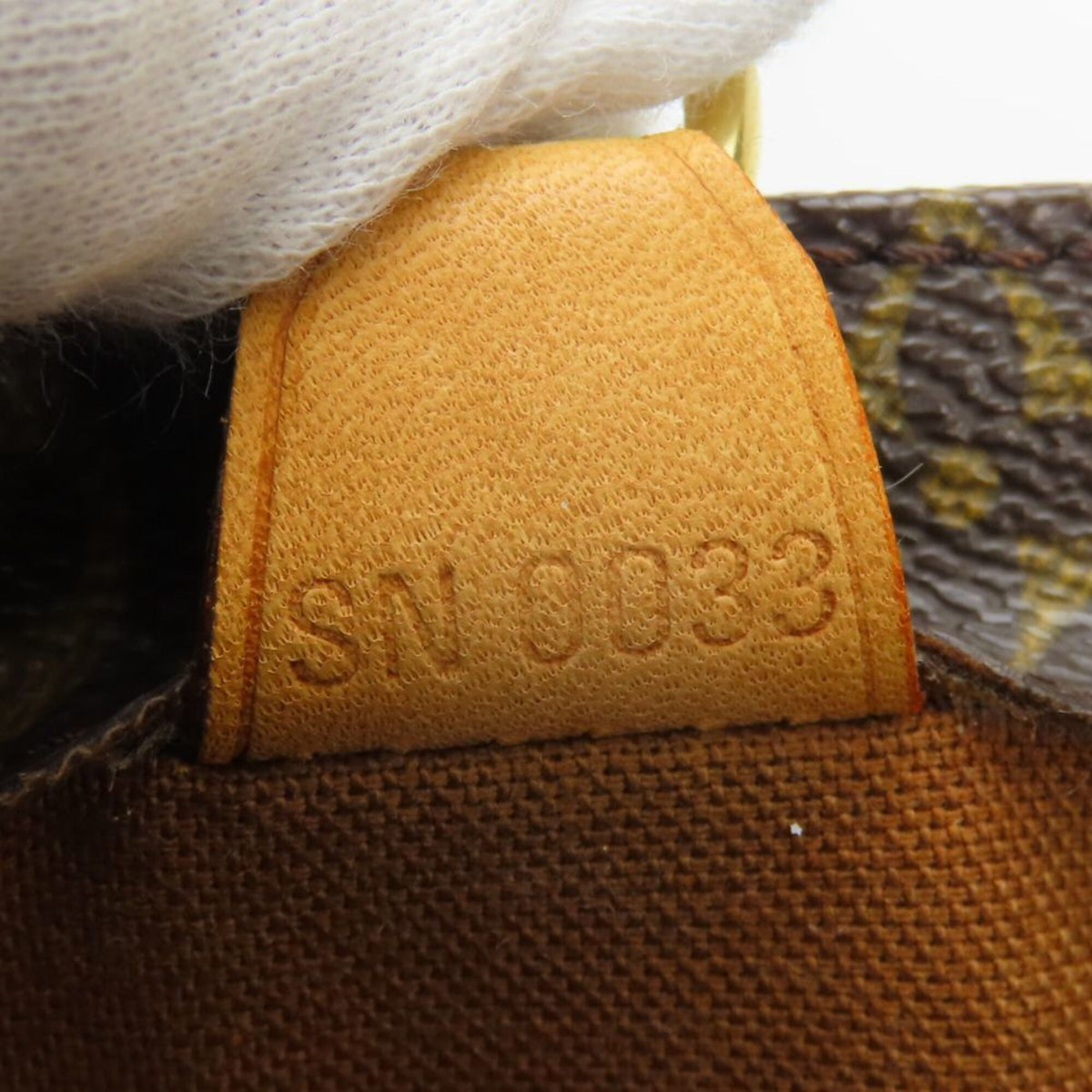 Louis Vuitton Brown Monogram Leather Handbag (Pre-Owned)