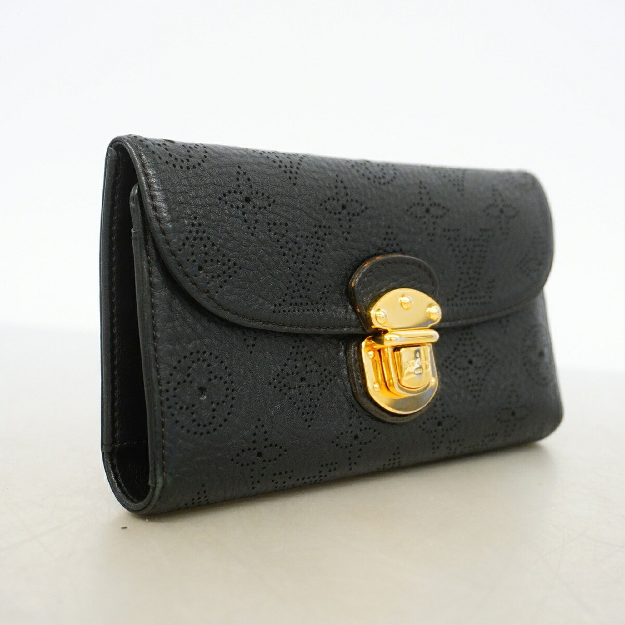 Louis Vuitton Noir Long Wallet (Tri-Fold) (Pre-Owned)