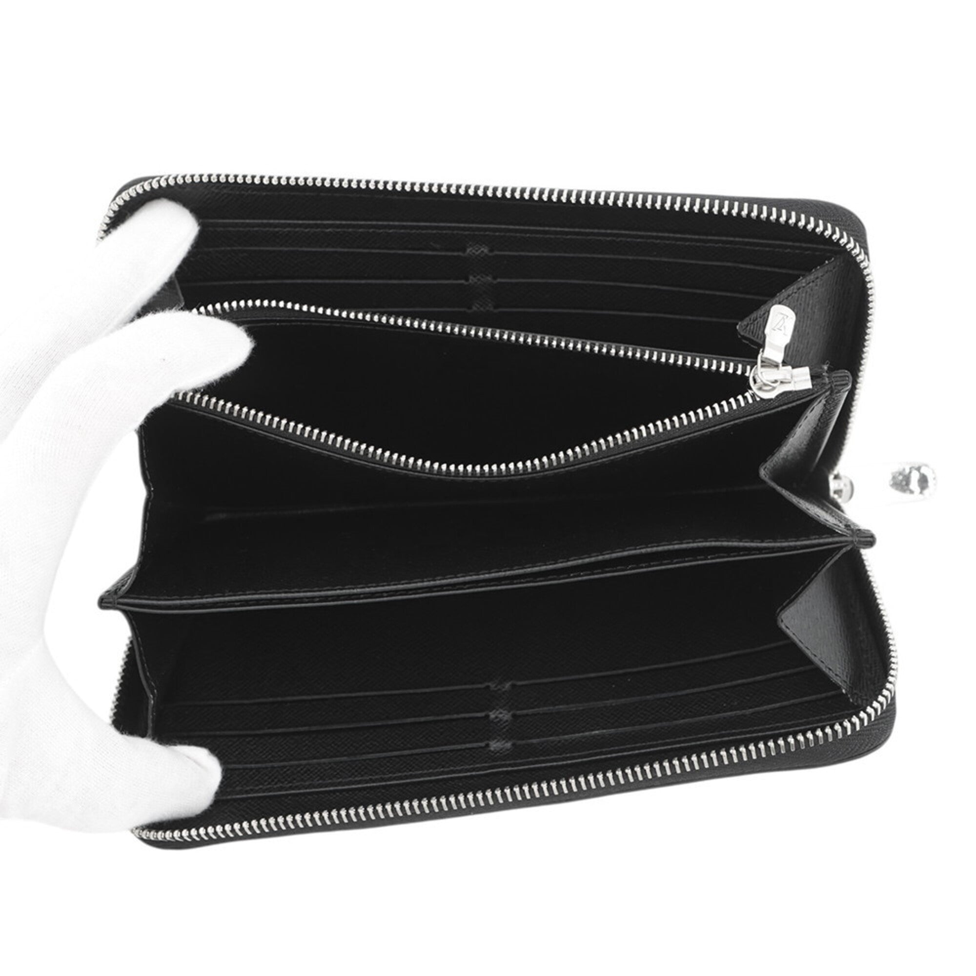 Louis Vuitton Black Noir Epi Leather Coin Purse/Coin Case (Pre-Owned)