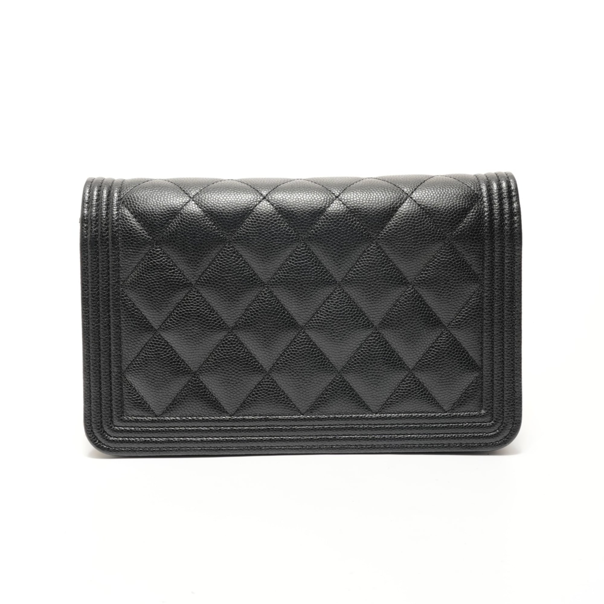 Chanel Boy Chanel Black Shoulder Bag (Pre-Owned)