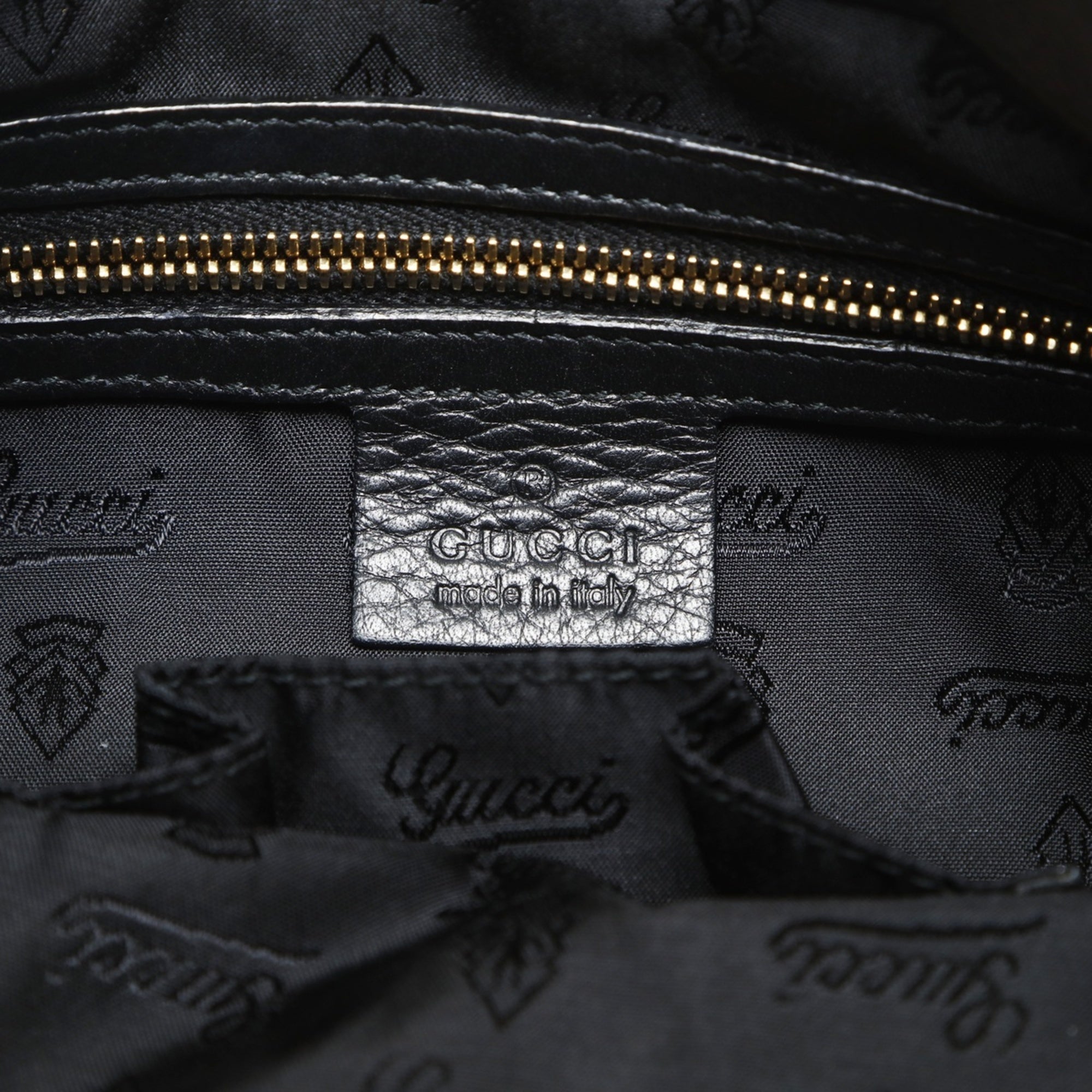 Gucci Black Bow Shoulder Bag (Pre-Owned)