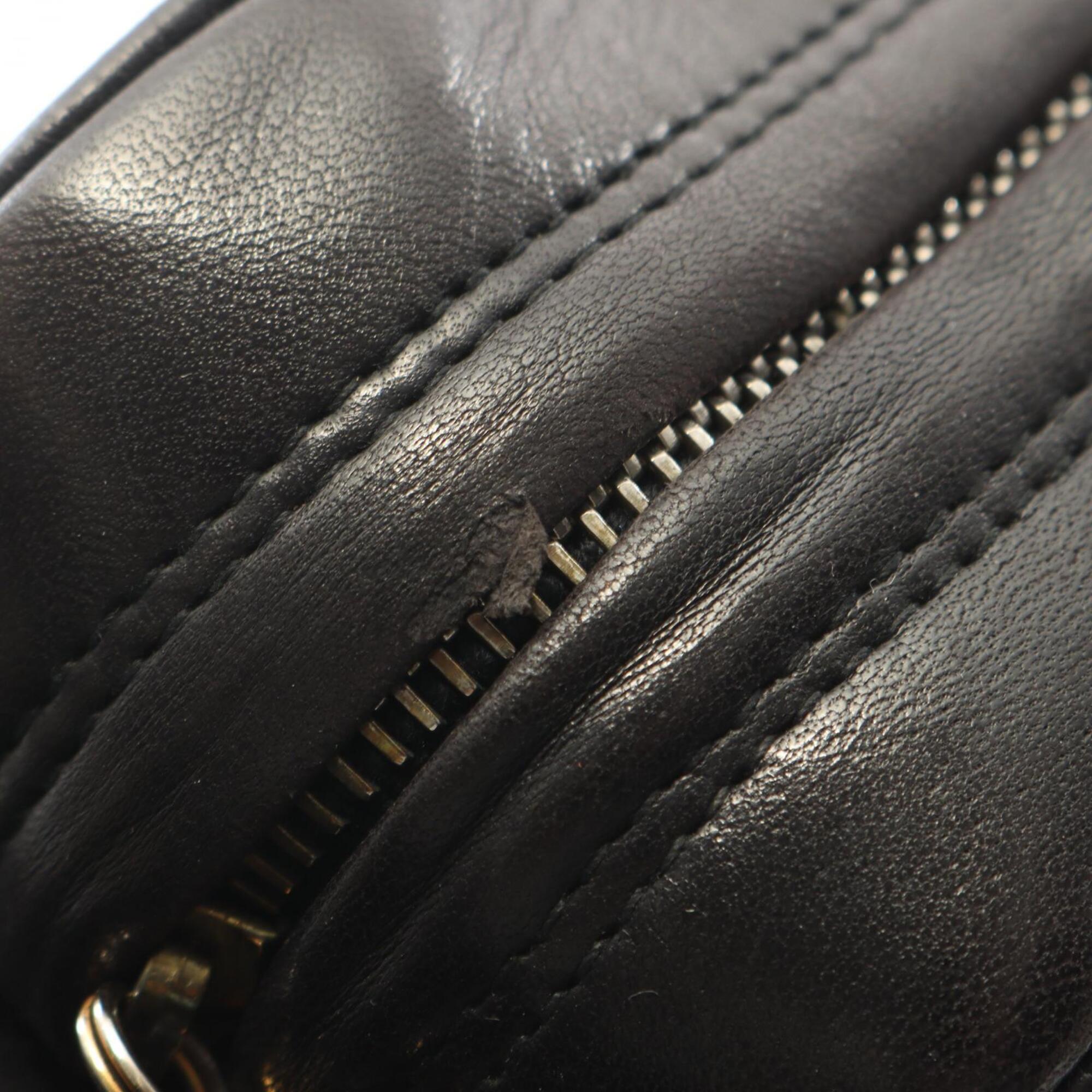 Chanel Black Leather Shoulder Bag (Pre-Owned)