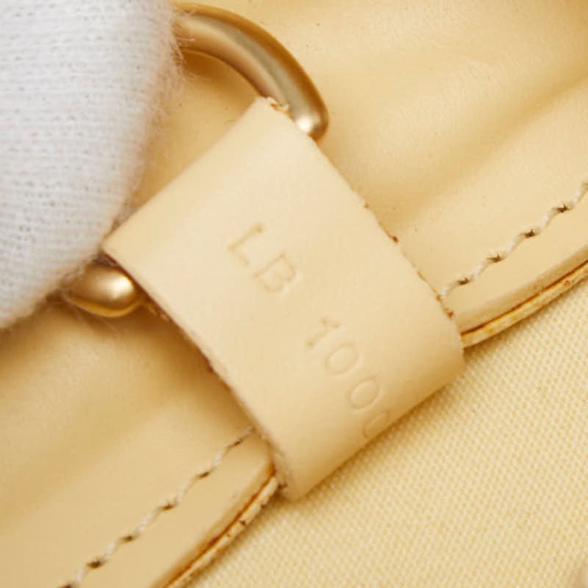 Louis Vuitton Yellow Leather Handbag Tote Bag (Pre-Owned)