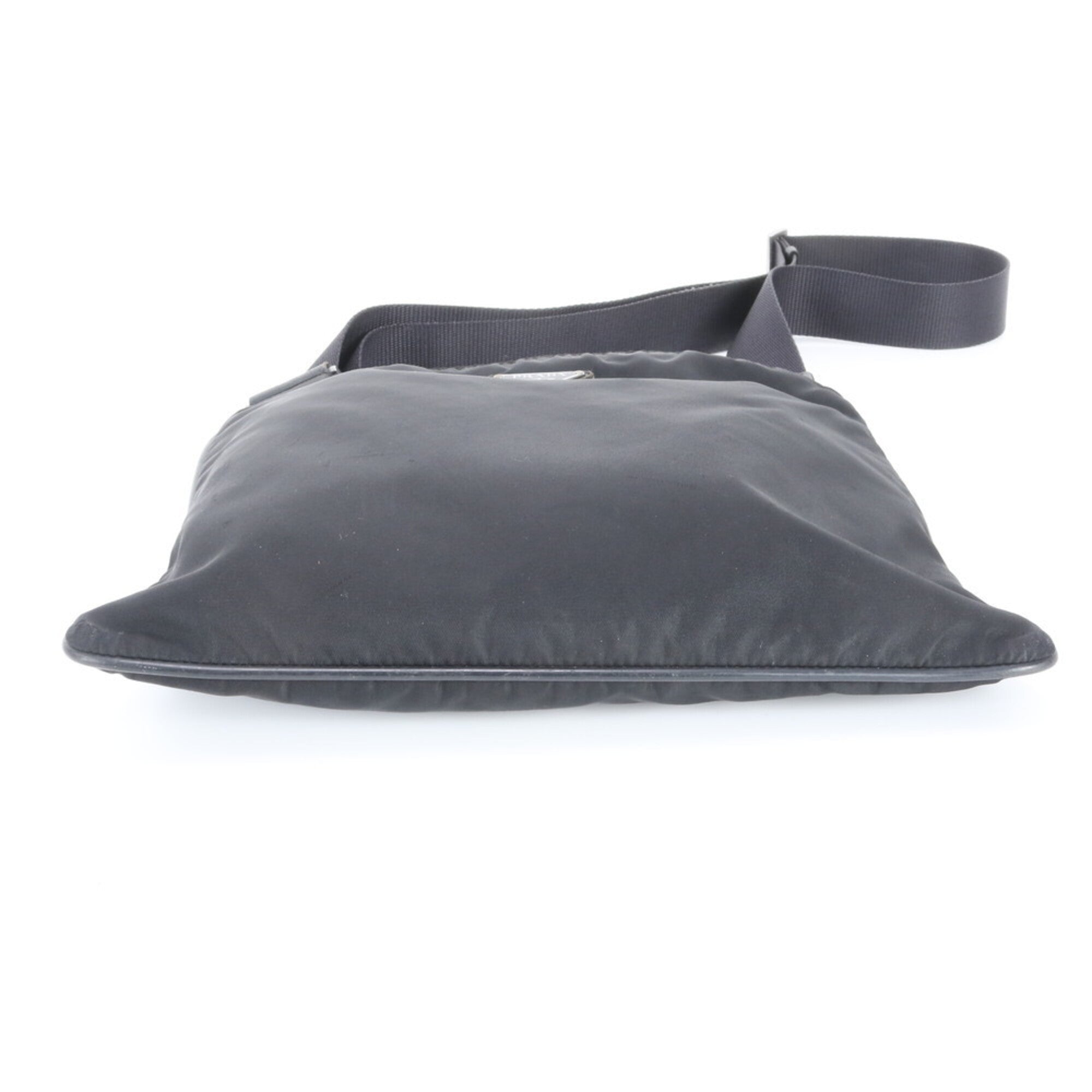 Prada Black Nylon Shoulder Bag (Pre-Owned)
