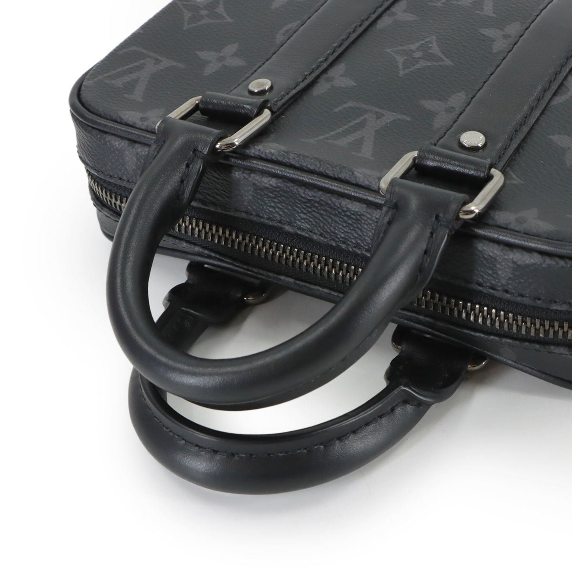 Louis Vuitton Monogram Eclipse Monogram Eclipse Handbag Shoulder Bag (Pre-Owned)