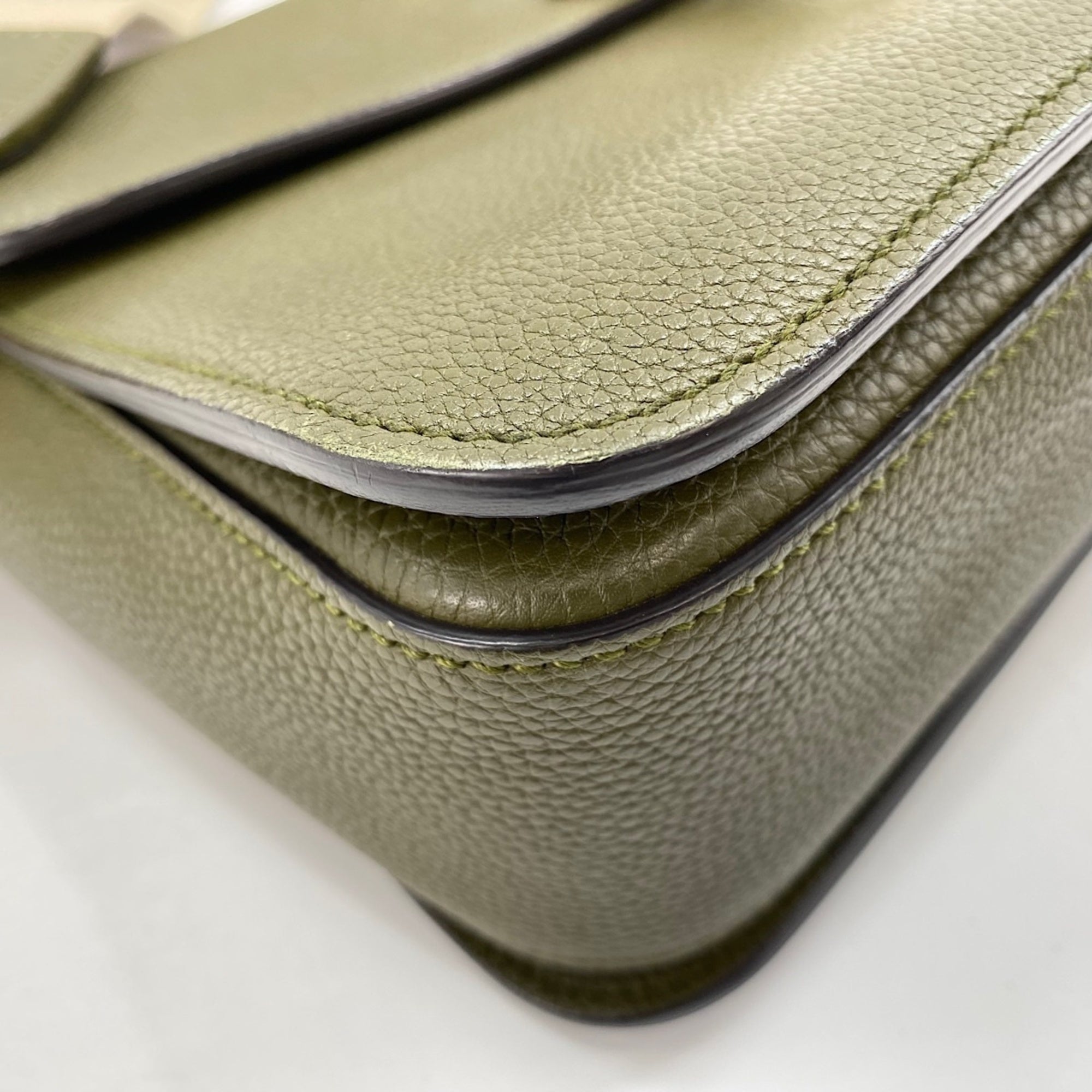 Gucci Green Leather Shoulder Bag (Pre-Owned)