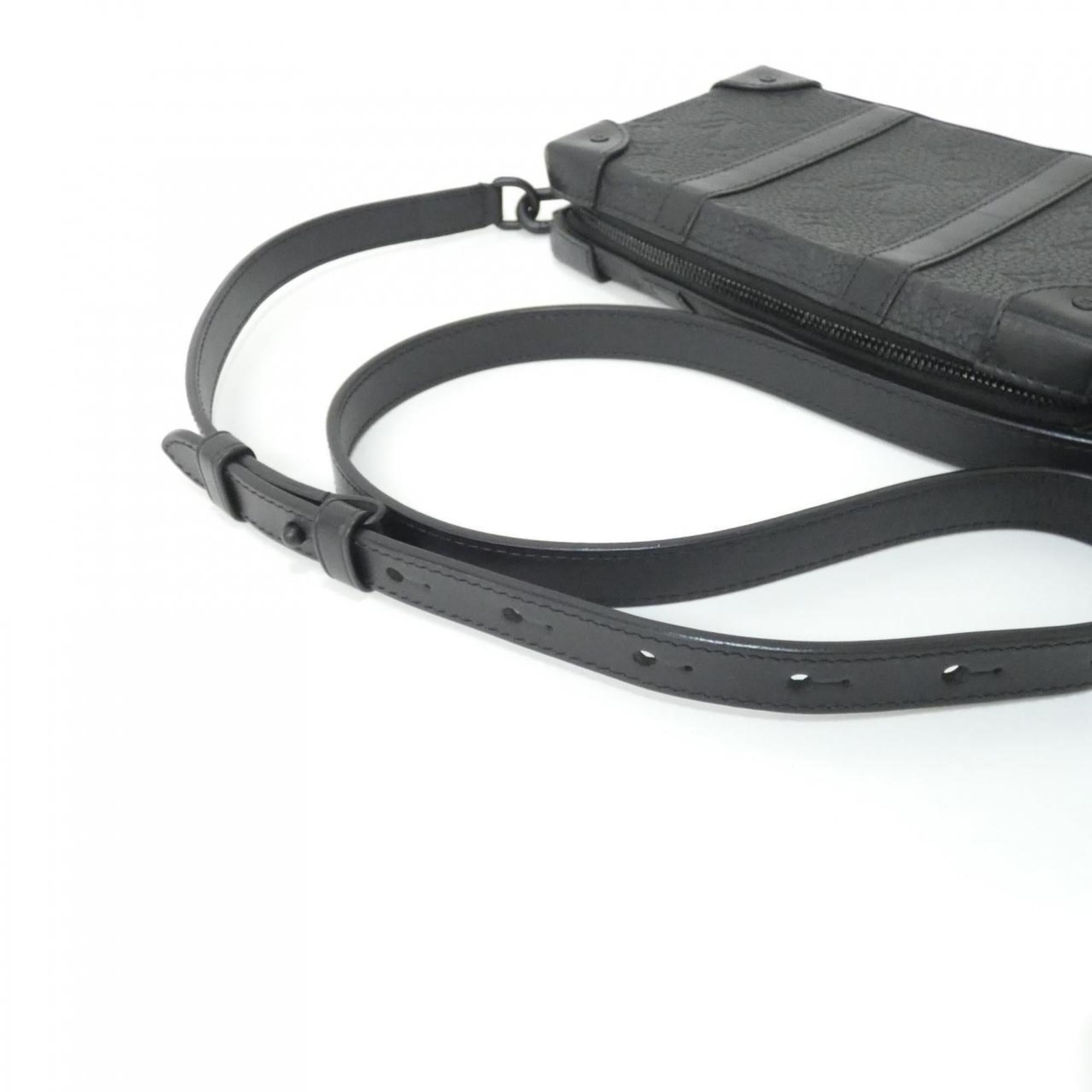 Louis Vuitton Taurillon Black Leather Shoulder Bag (Pre-Owned)
