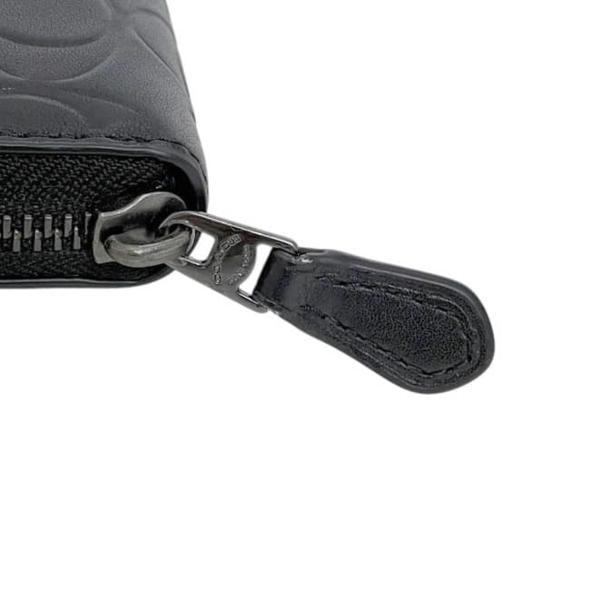 Coach Signature Black Leather Long Wallet (Bi-Fold) (Pre-Owned)
