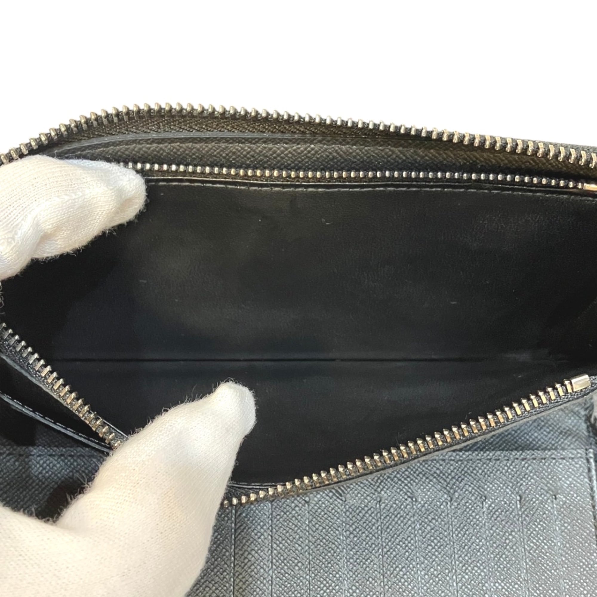 Louis Vuitton Noir Coated Canvas Long Wallet (Bi-Fold) (Pre-Owned)