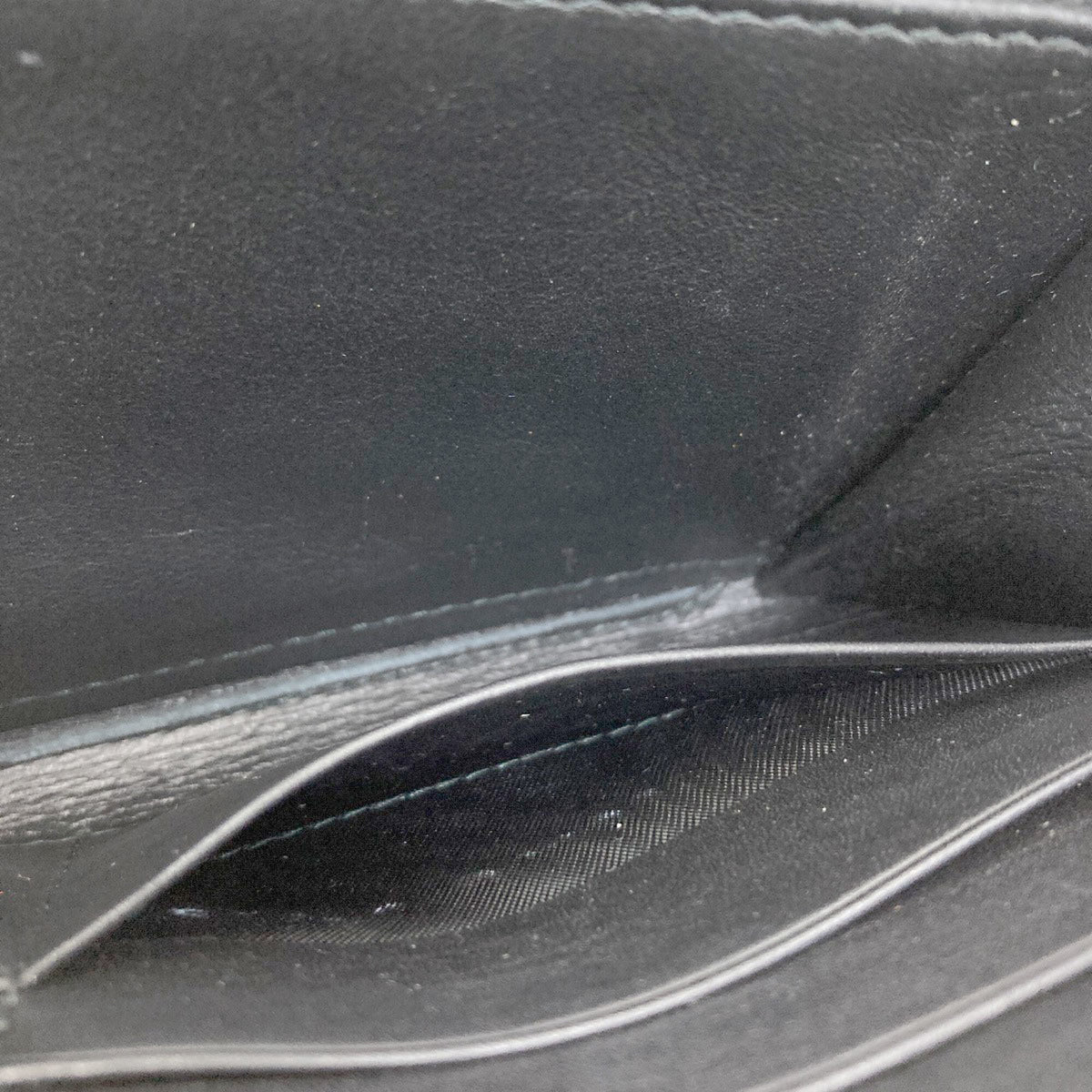 Bottega Veneta Black Leather Long Wallet (Bi-Fold) (Pre-Owned)