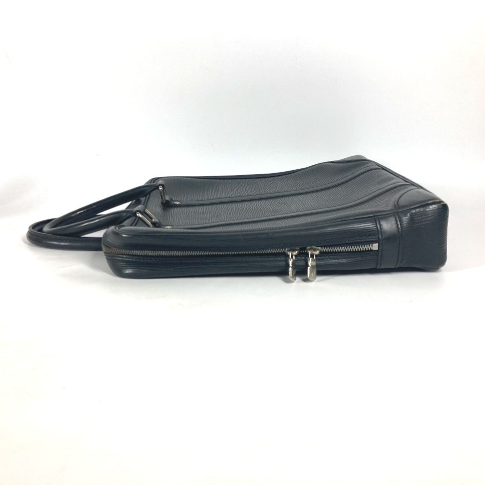 Louis Vuitton Epi Black Noir Epi Leather Briefcase (Pre-Owned)