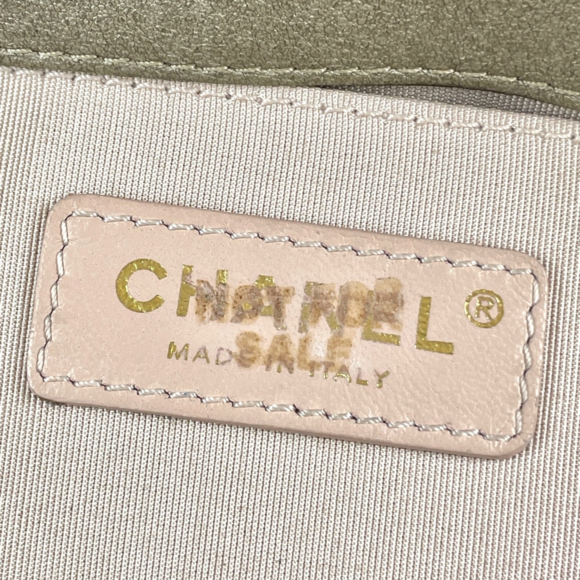 Chanel Matelasse Gold Silver Leather Shoulder Bag (Pre-Owned)