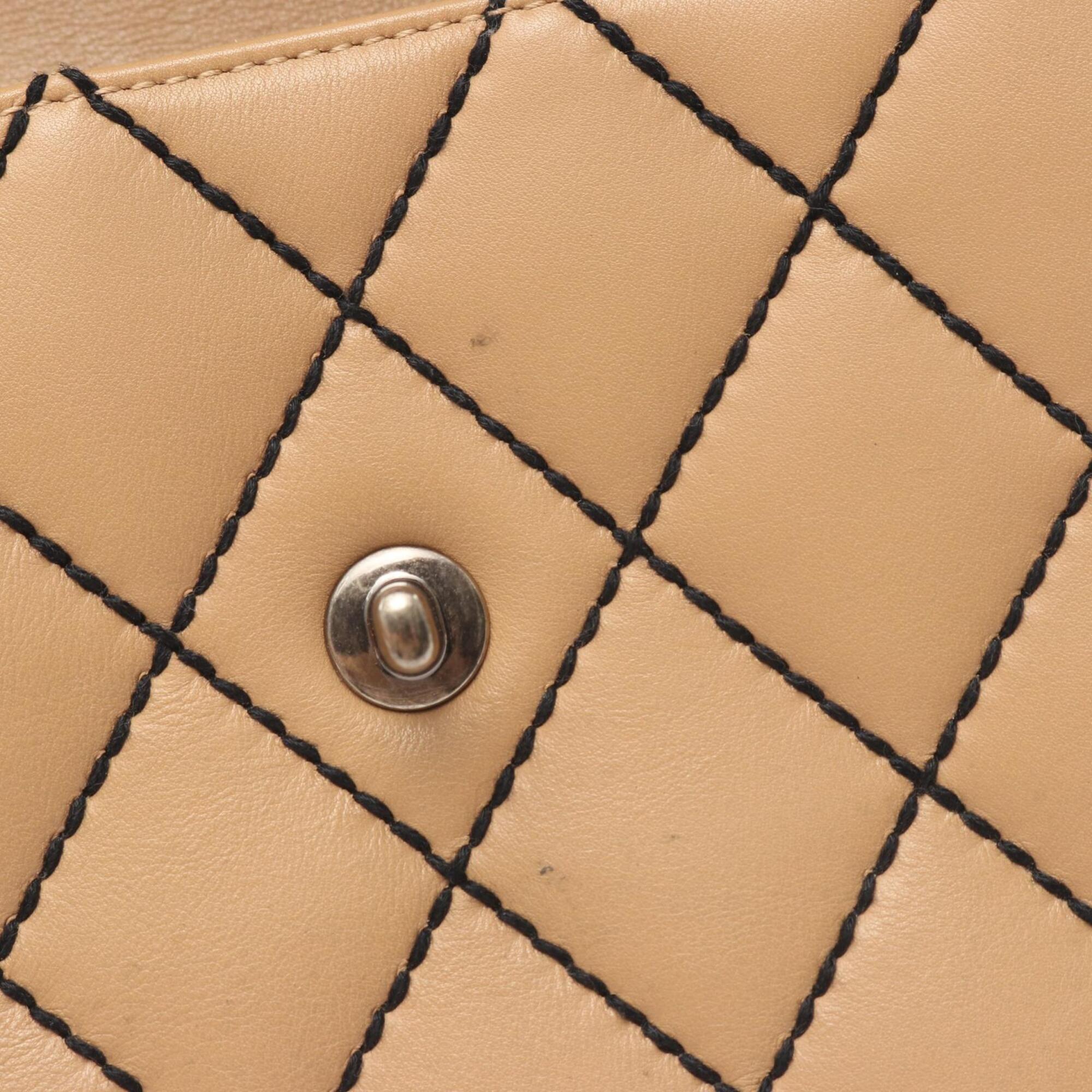 Chanel Beige Leather Handbag Shoulder Bag (Pre-Owned)