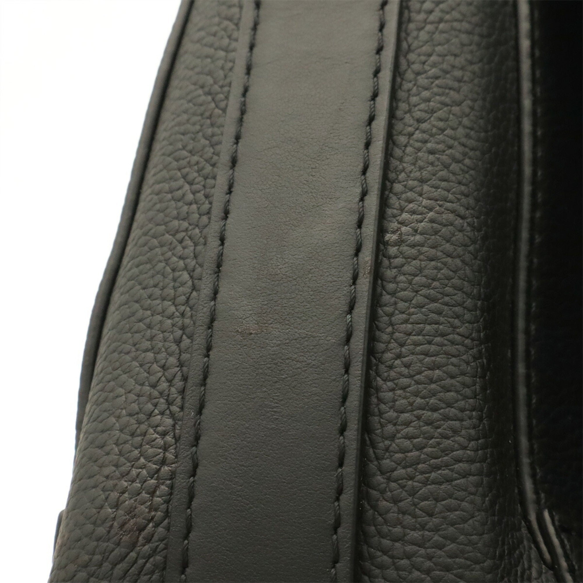 Louis Vuitton Black Noir Leather Shoulder Bag (Pre-Owned)