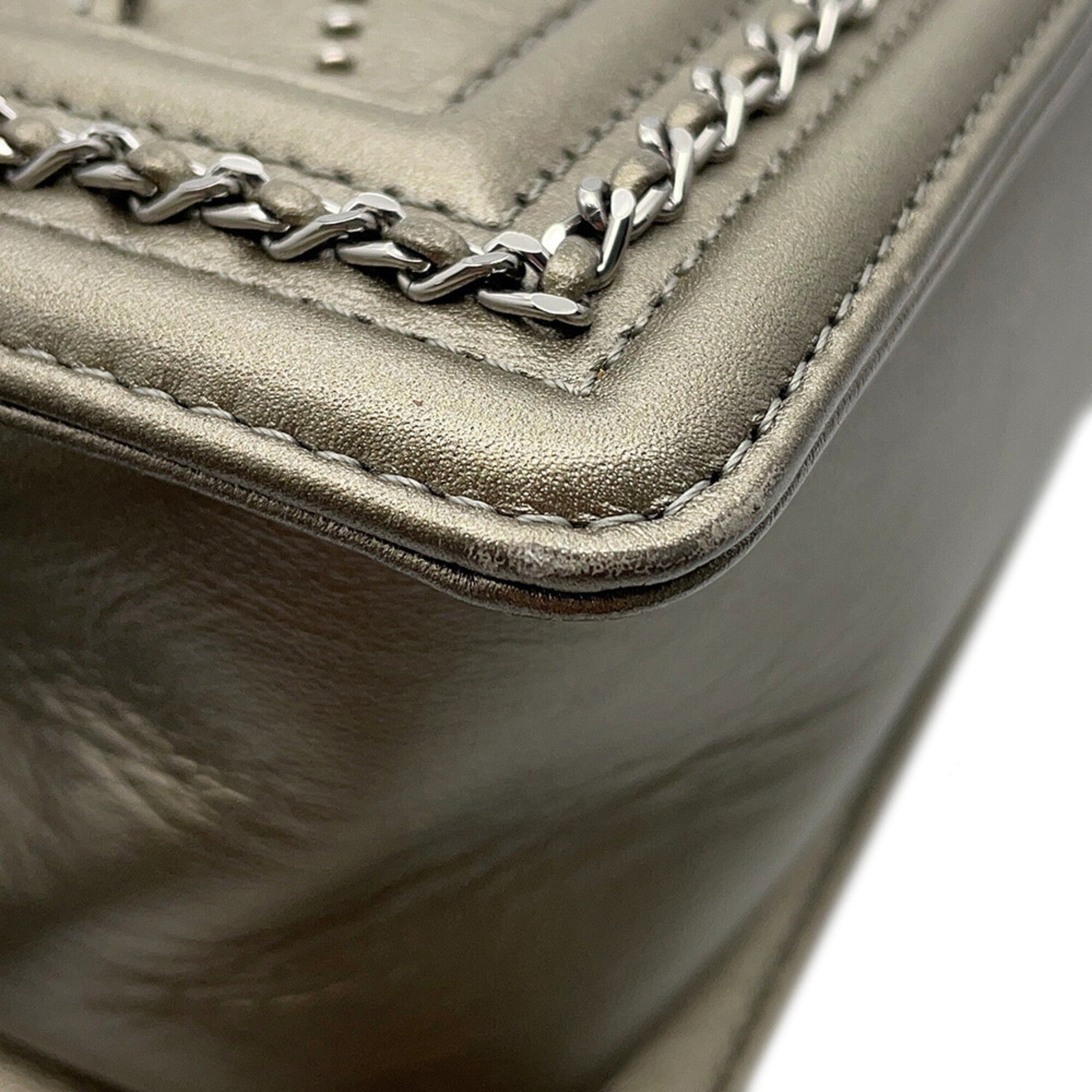 Chanel Metallic Gray Leather Handbag Shoulder Bag (Pre-Owned)