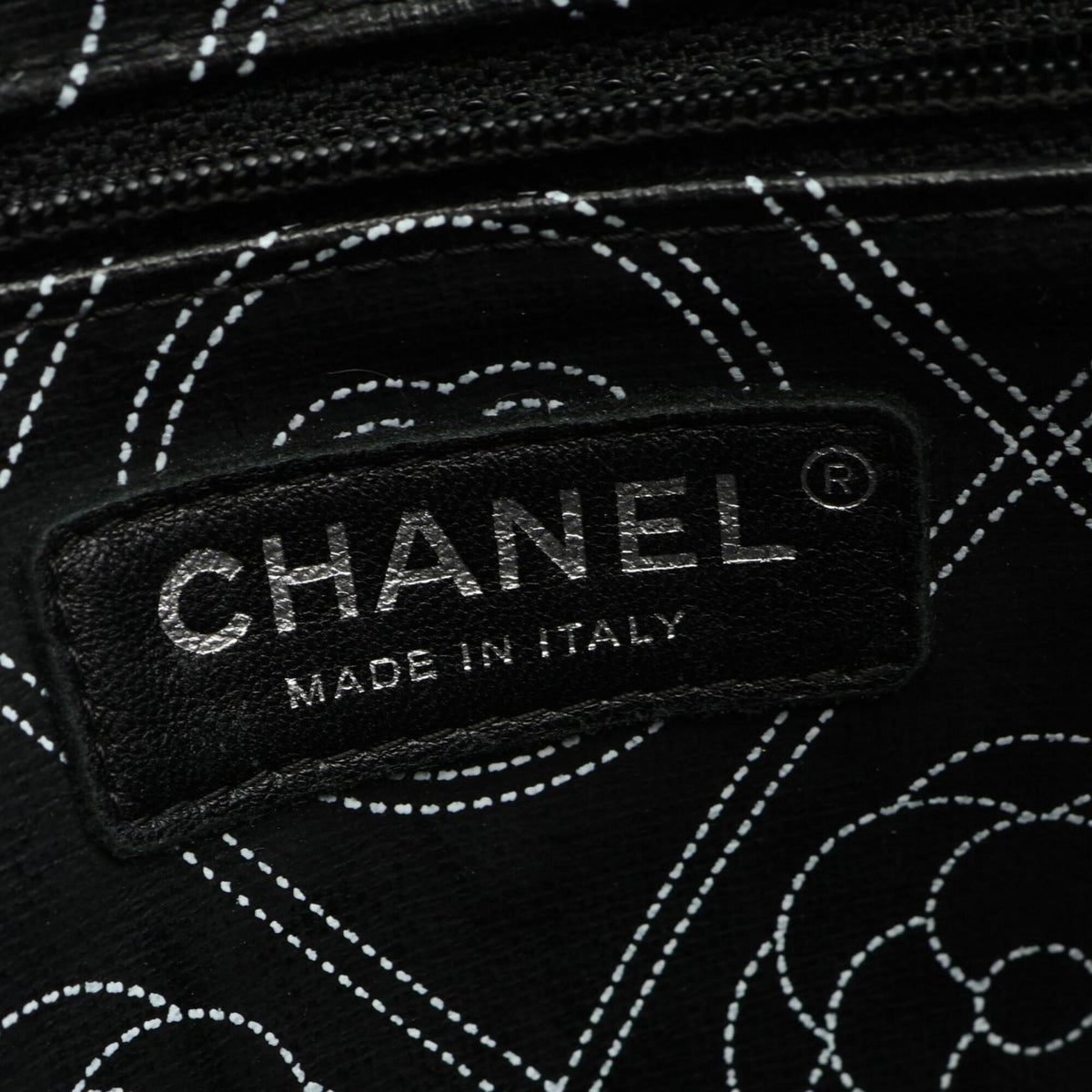 Chanel Black White Coated Canvas Pouch (Pre-Owned)