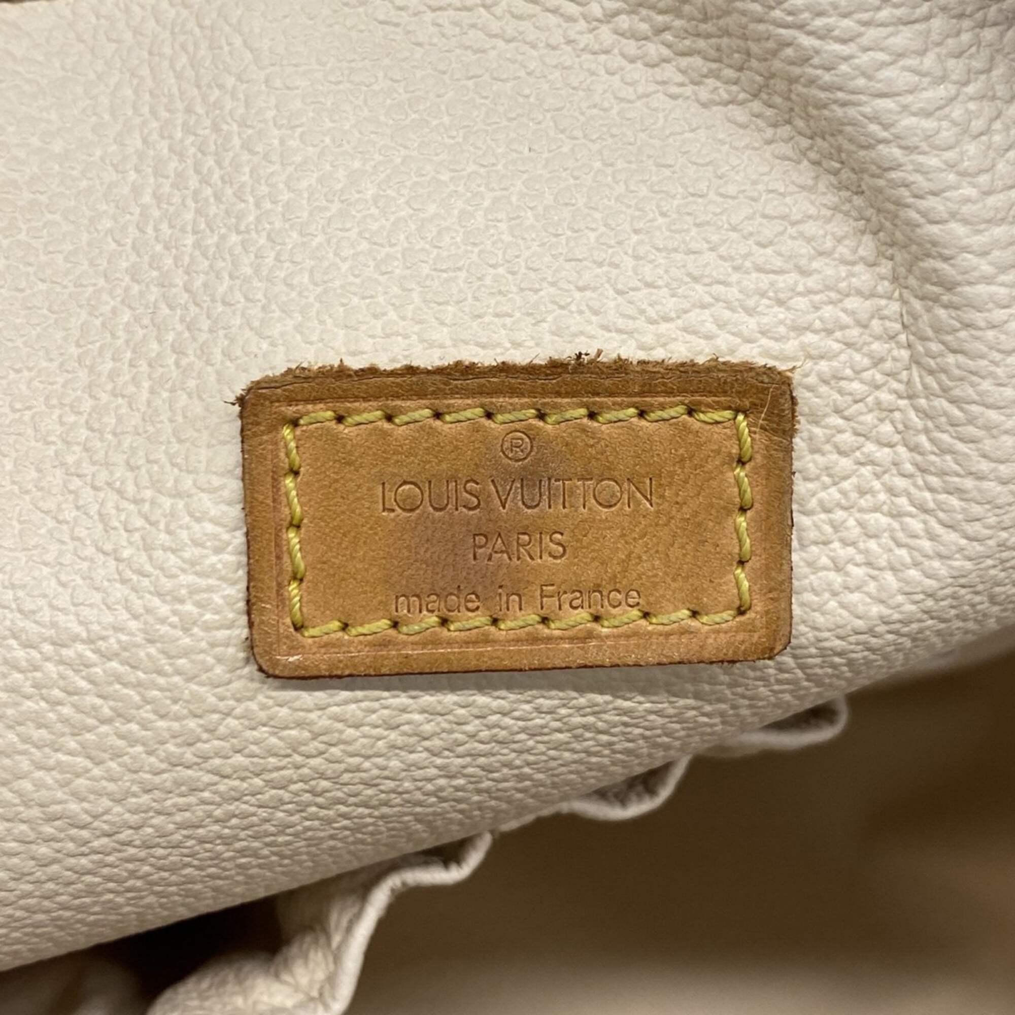 Louis Vuitton Brown Handbag (Pre-Owned)
