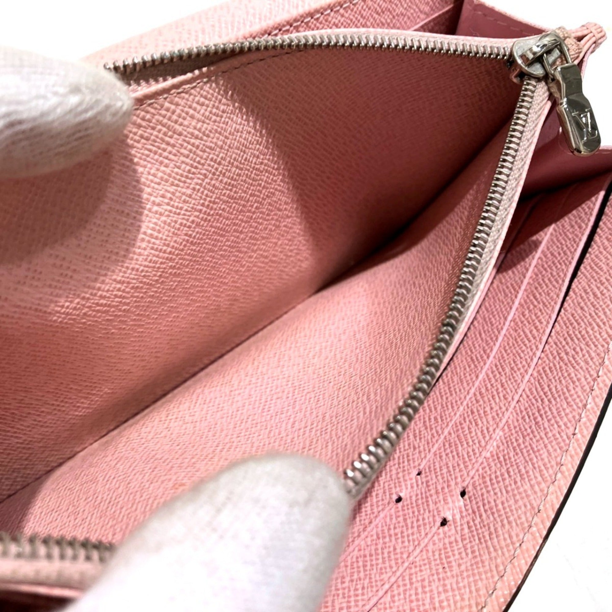 Louis Vuitton Epi Pink Epi Leather Long Wallet (Bi-Fold) (Pre-Owned)