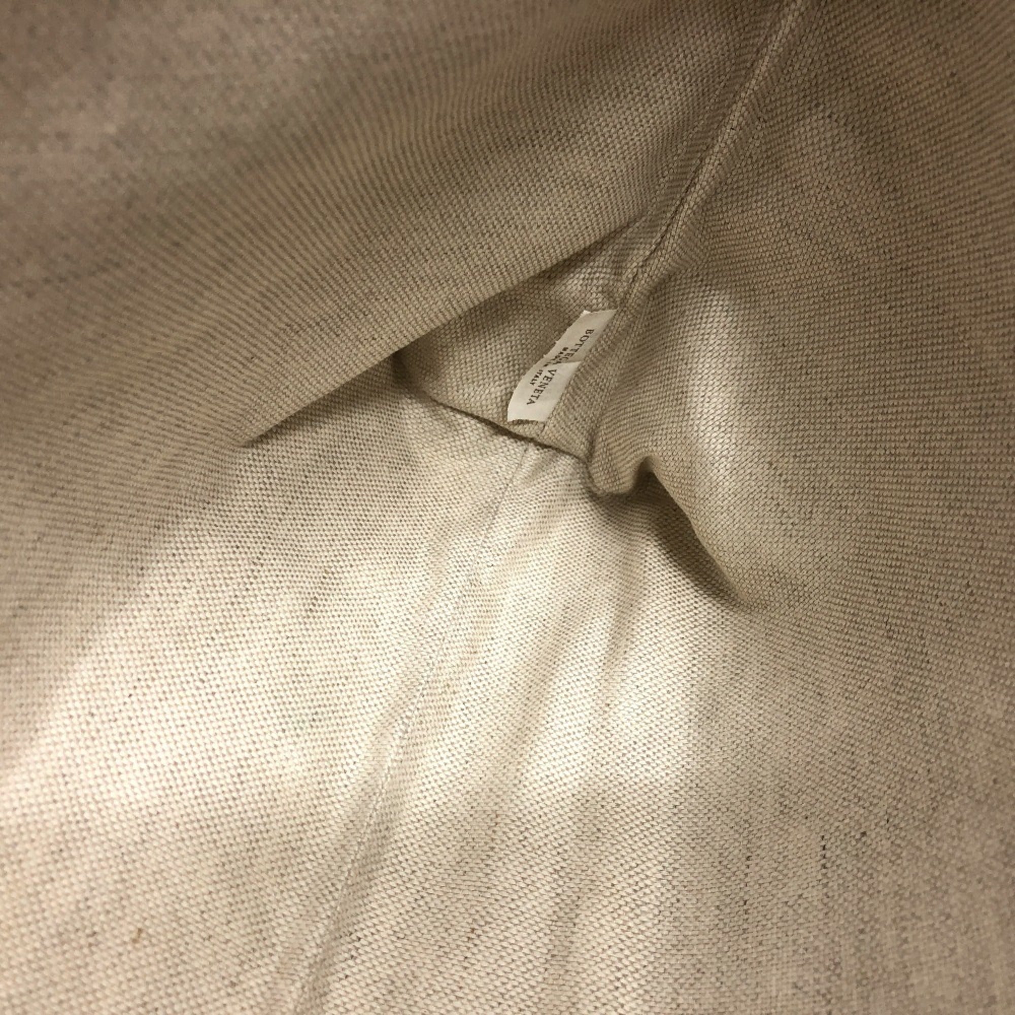 Bottega Veneta Beige Canvas Pouch (Pre-Owned)