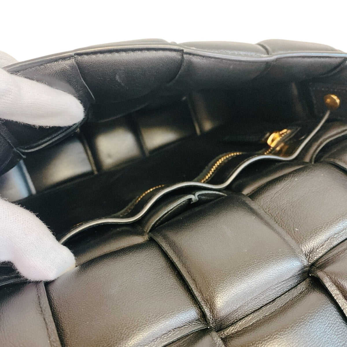 Bottega Veneta Intrecciato Black Leather Shoulder Bag (Pre-Owned)