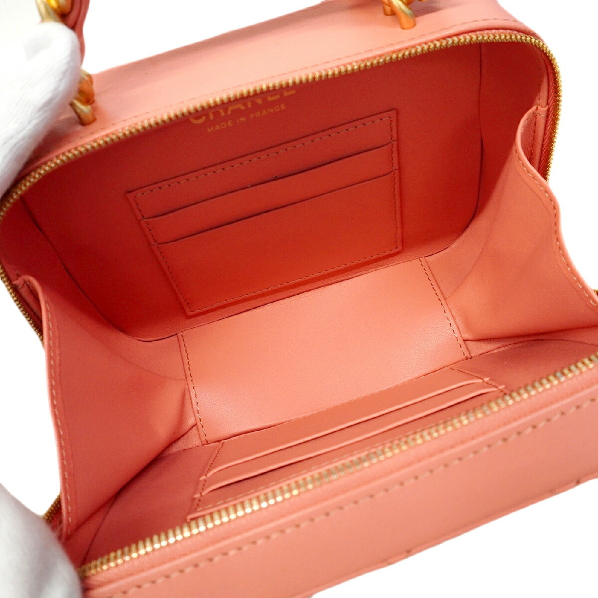 Chanel Salmon Pink Leather Handbag (Pre-Owned)