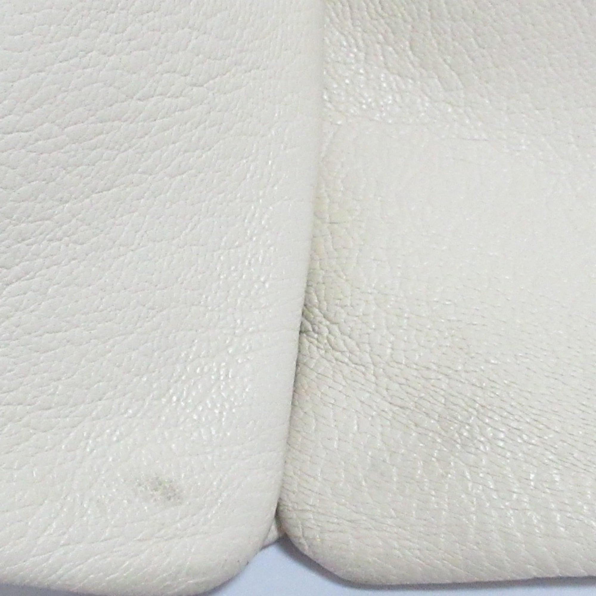 Celine Off-White White Leather Shoulder Bag (Pre-Owned)