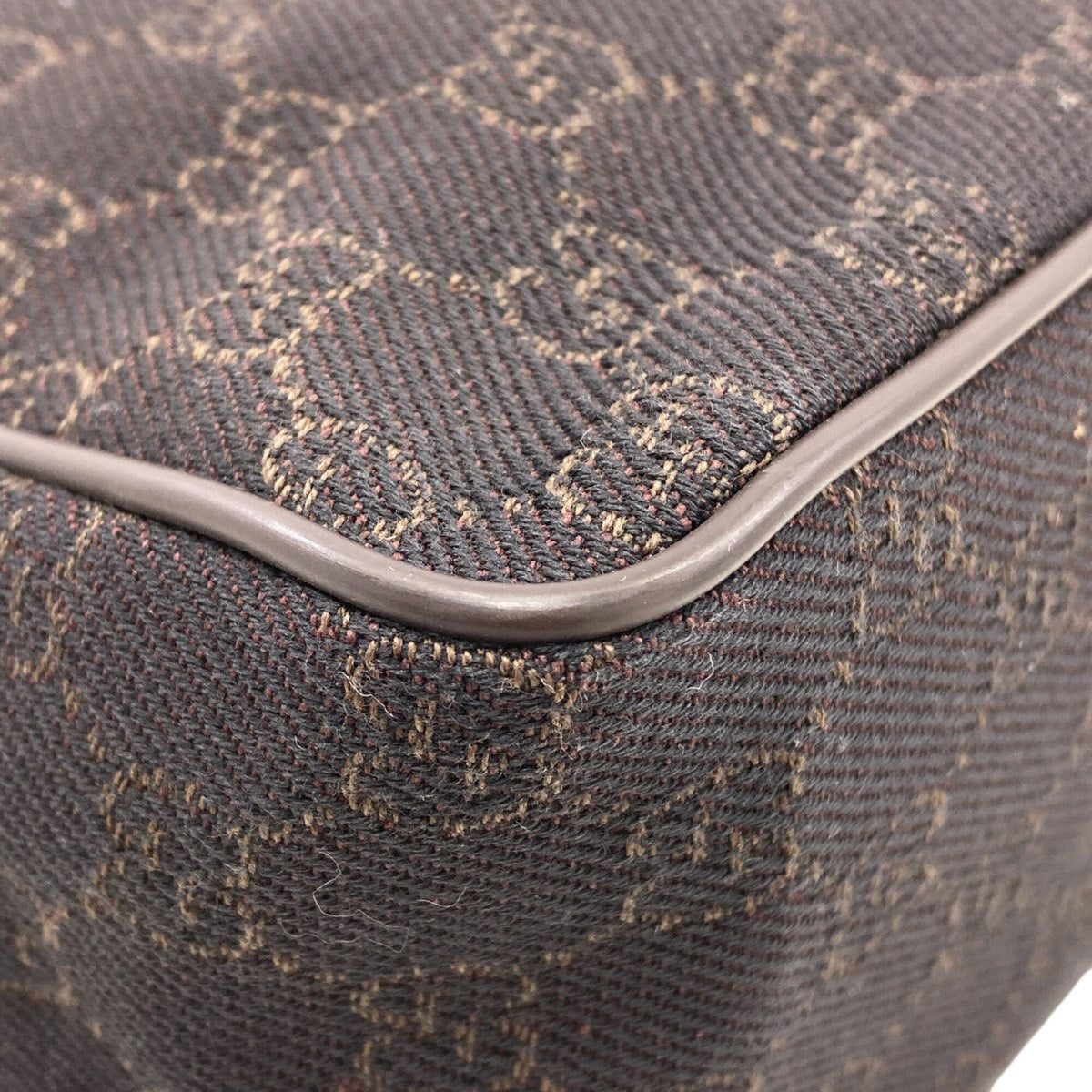 Gucci Dark Brown Canvas Shoulder Bag (Pre-Owned)