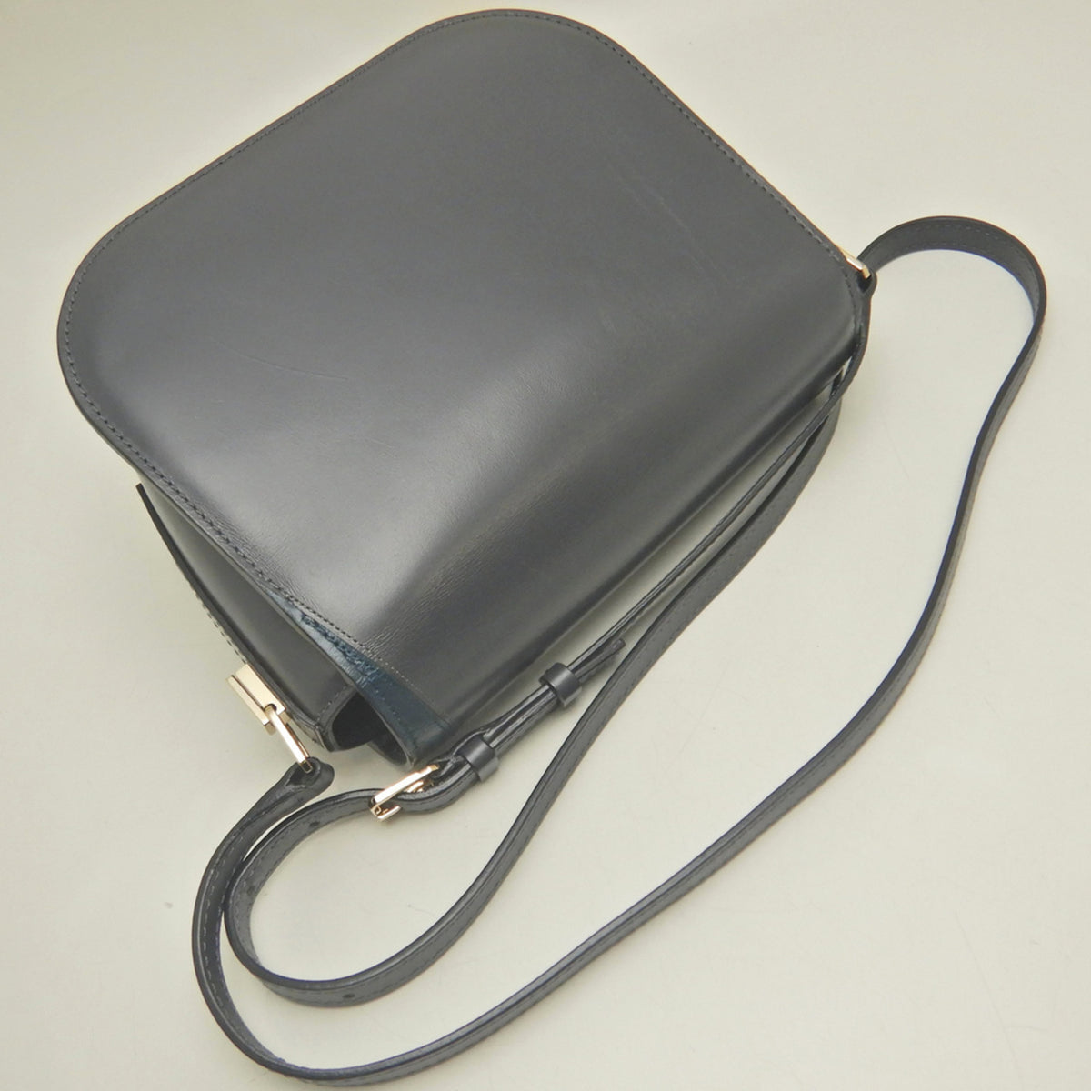 Valextra Gray Navy Leather Shoulder Bag (Pre-Owned)