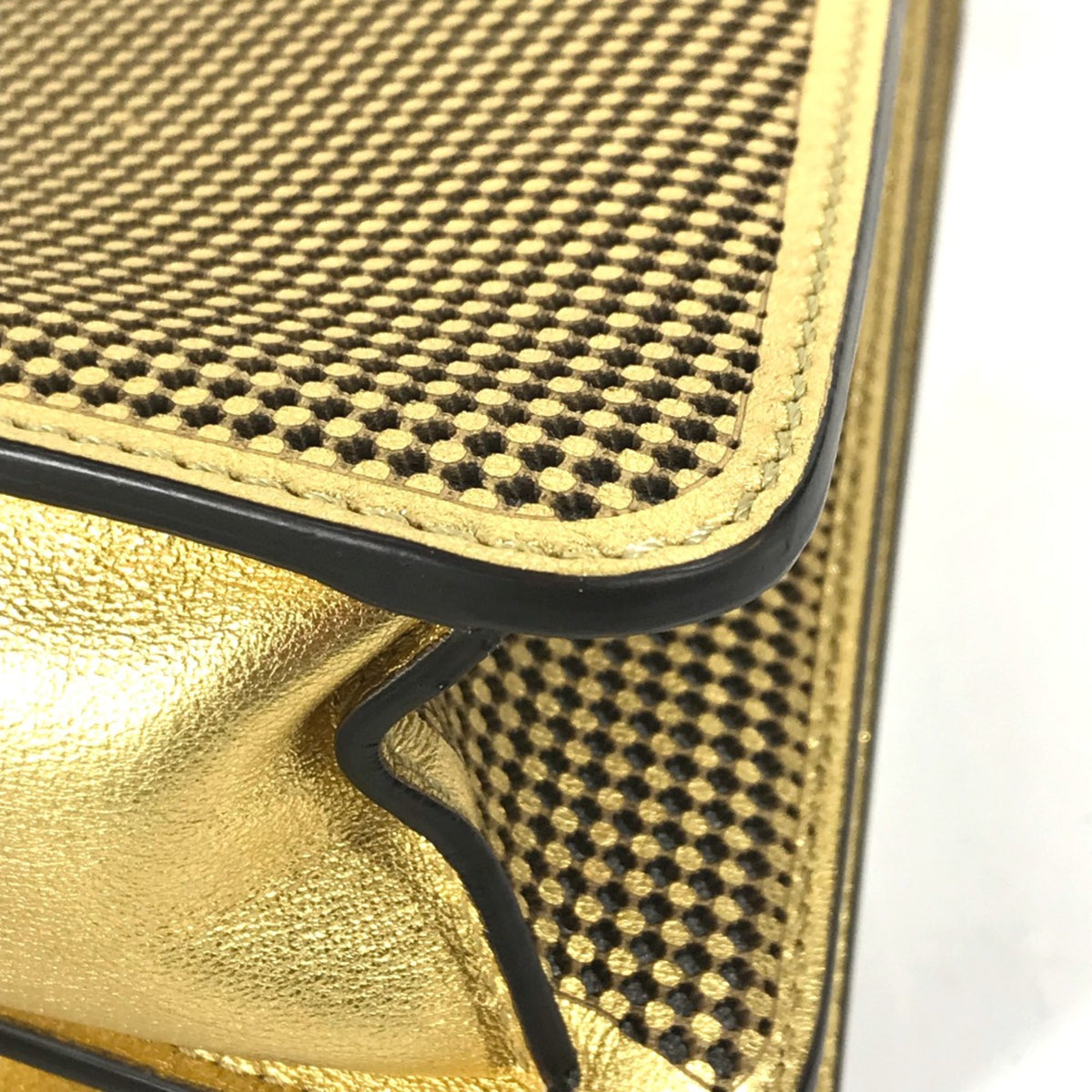 Fendi Gold Leather Handbag (Pre-Owned)