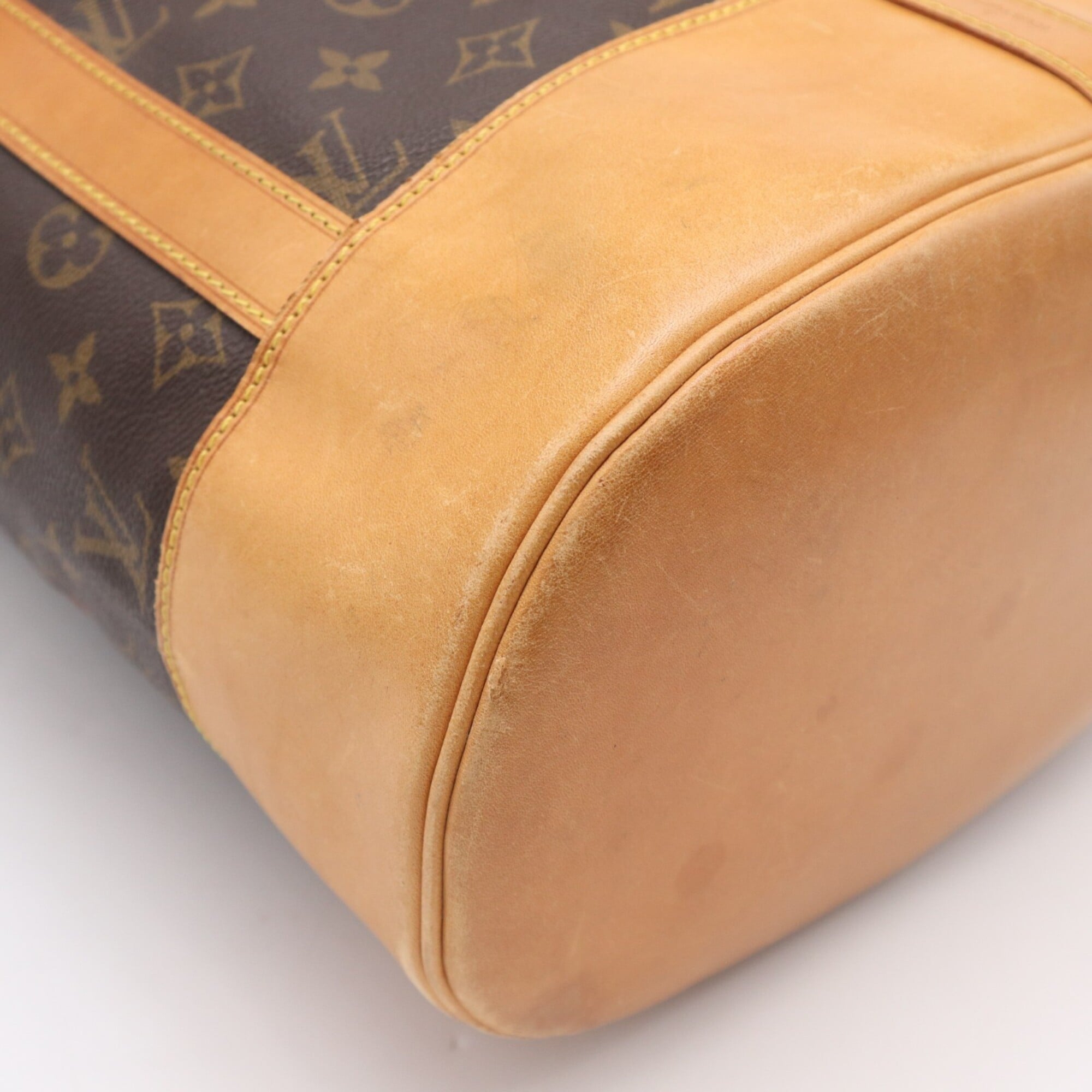 Louis Vuitton Beige Brown Coated Canvas Leather Pouch Shoulder Bag (Pre-Owned)