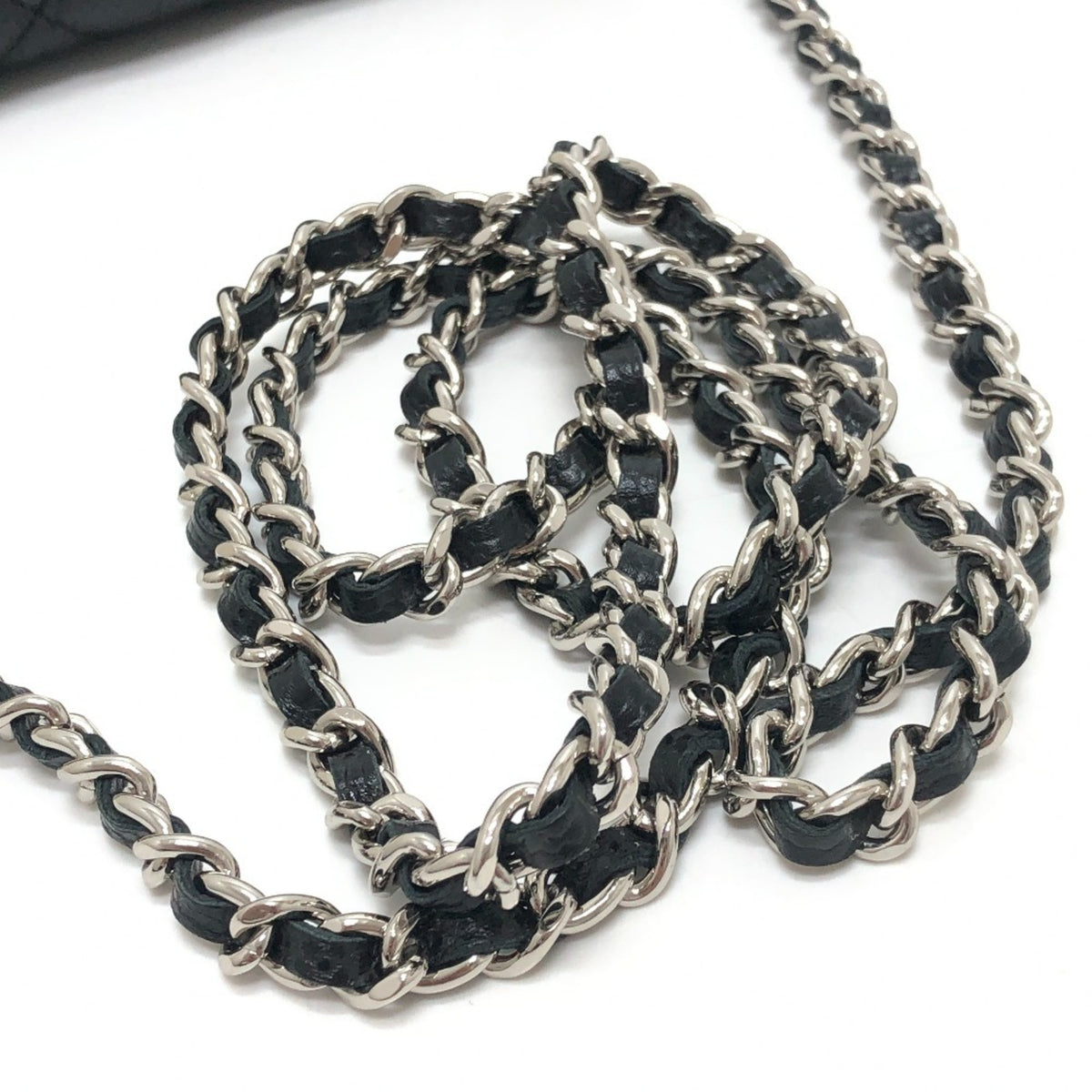Chanel Matelasse Black Grained Calfskin Shoulder Bag (Pre-Owned)