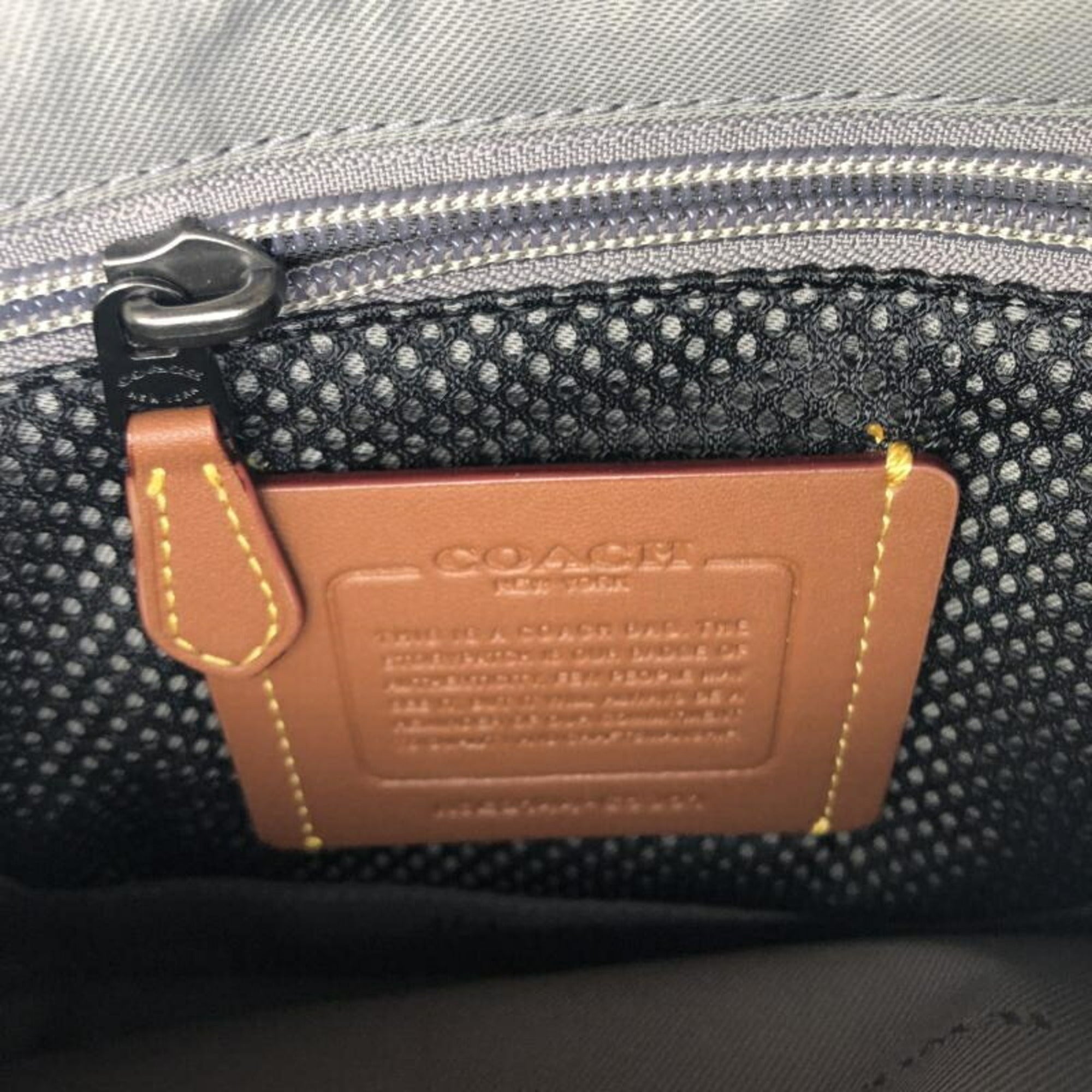 Coach Gray Shoulder Bag (Pre-Owned)