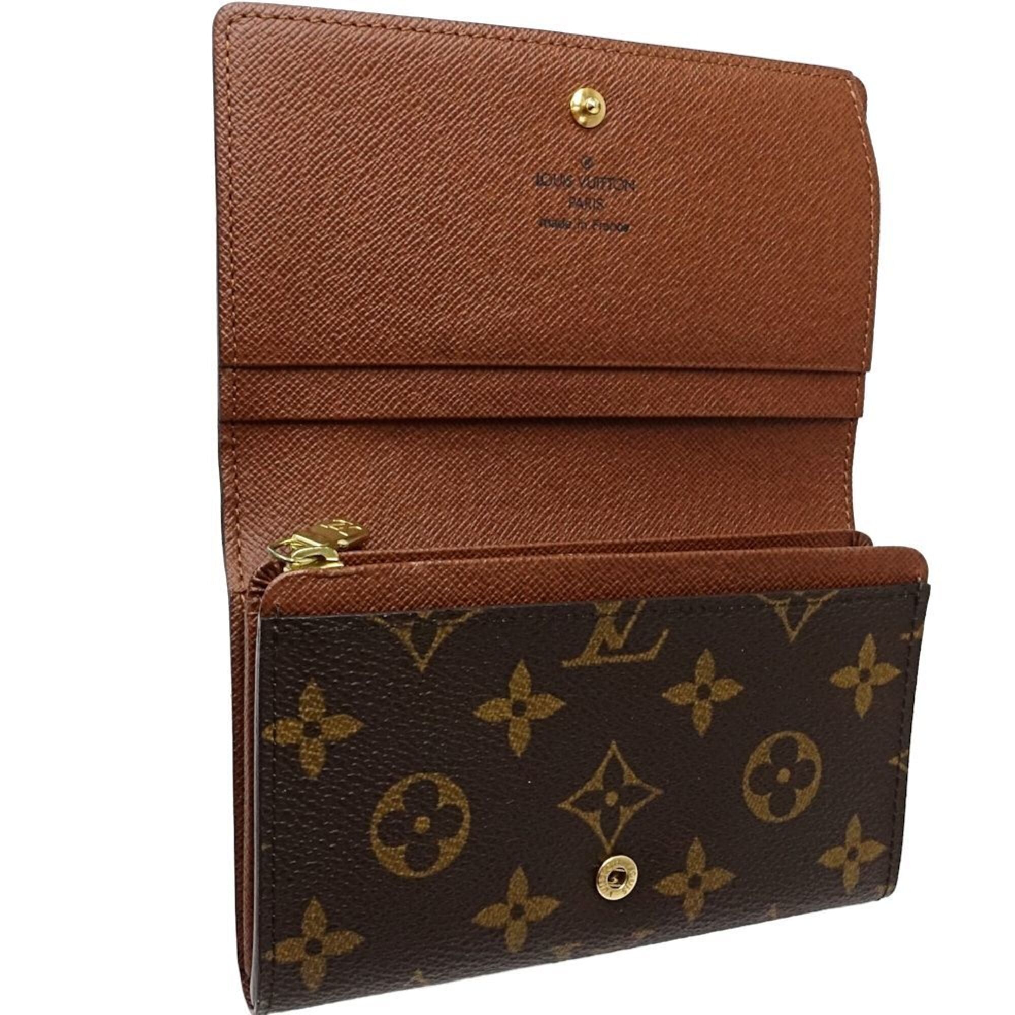 Louis Vuitton Monogram Brown Monogram Wallet (Bi-Fold) (Pre-Owned)