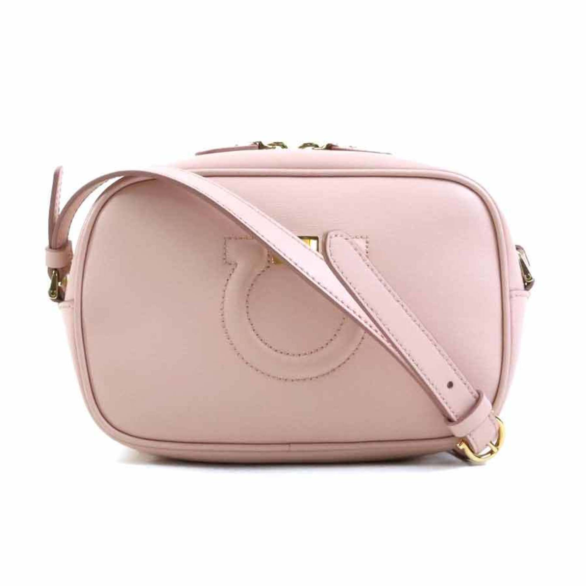 Salvatore Ferragamo Light Pink Leather Shoulder Bag (Pre-Owned)