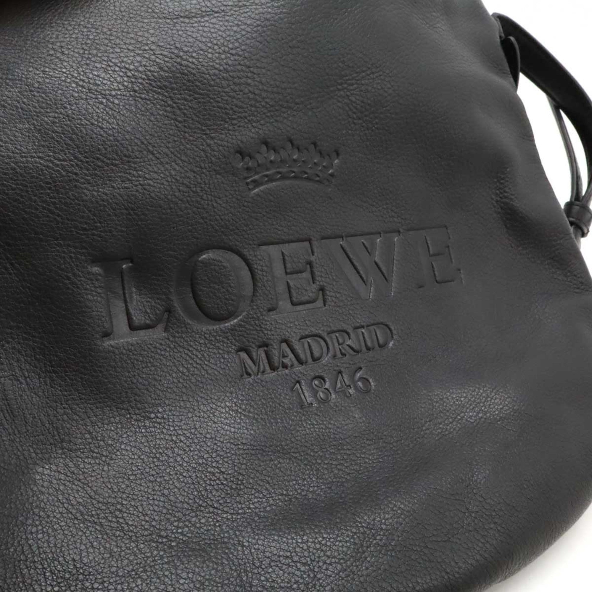 Loewe Black Leather Shoulder Bag (Pre-Owned)
